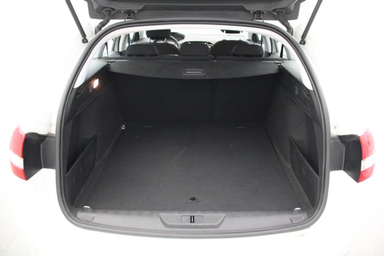 Peugeot 308 SW 1.2 PureTech Active - Carplay, Cruise