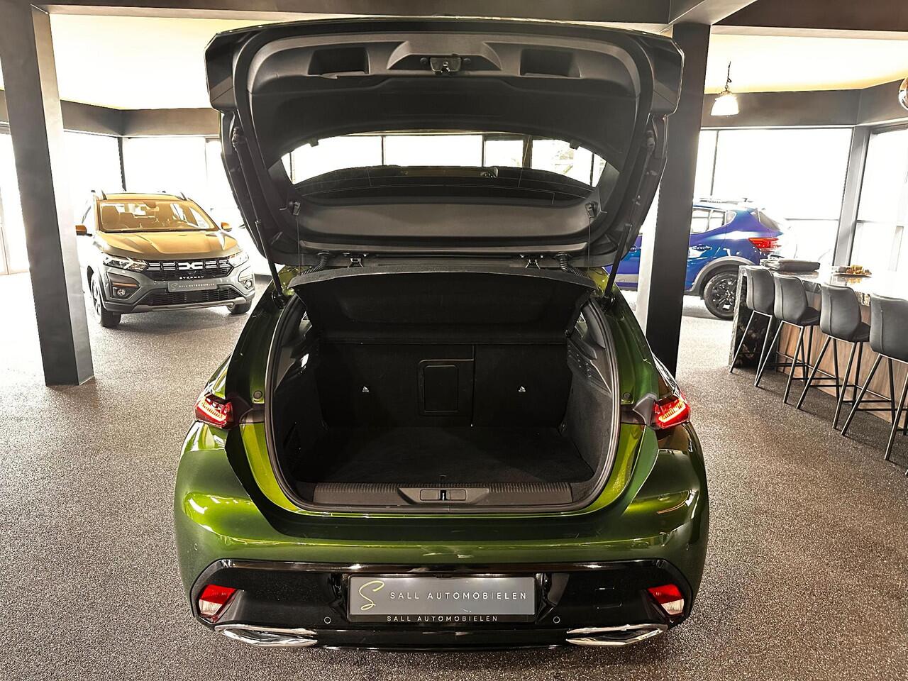 Peugeot 308 1.2 PureTech GT Pano/Focal/Massage/