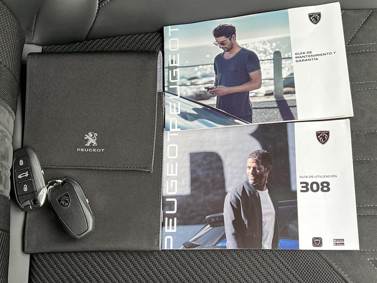 Peugeot 308 1.6 Hybrid 225 GT Automaat Plug-In Hybride / Trekgewicht 1500 kg / Climate control / Leder Alcantara / Drive Assist pakket / Adaptief cruise control / Dode hoek detectie / Keyless / Camera 360° / Parkeersensoren / LED / Navigatie i-Connected Advanced / 