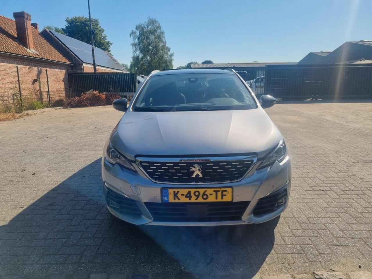 Peugeot 308 SW Puretech 130 GT Line Pano