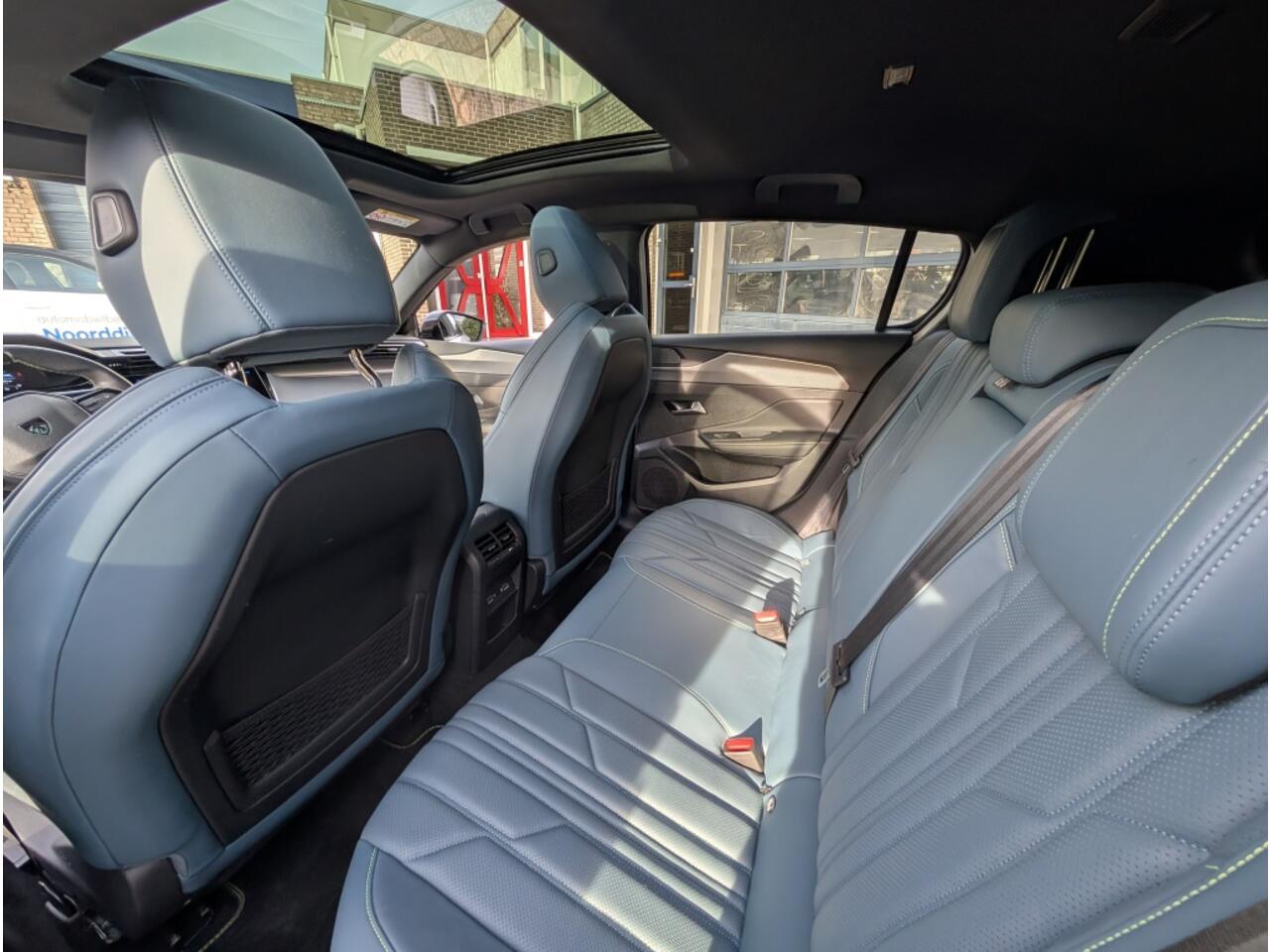 Peugeot 308 1.6 HYb GT Pack Bns