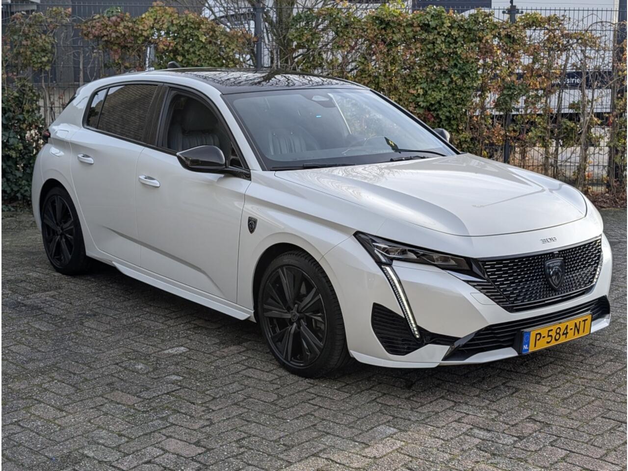 Peugeot 308 1.6 HYb GT Pack Bns