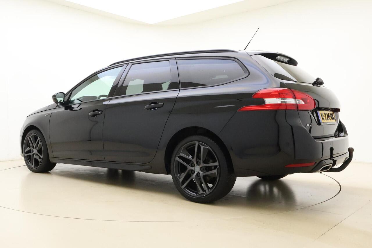 Peugeot 308 SW 1.2T Blue Lease GT | 130PK | trekhaak | Stoelverwarming | Start/Stopknop | Panorama Dak | Massagestoelen | Alcantara Bekleding | Adaptieve Cruise Control |