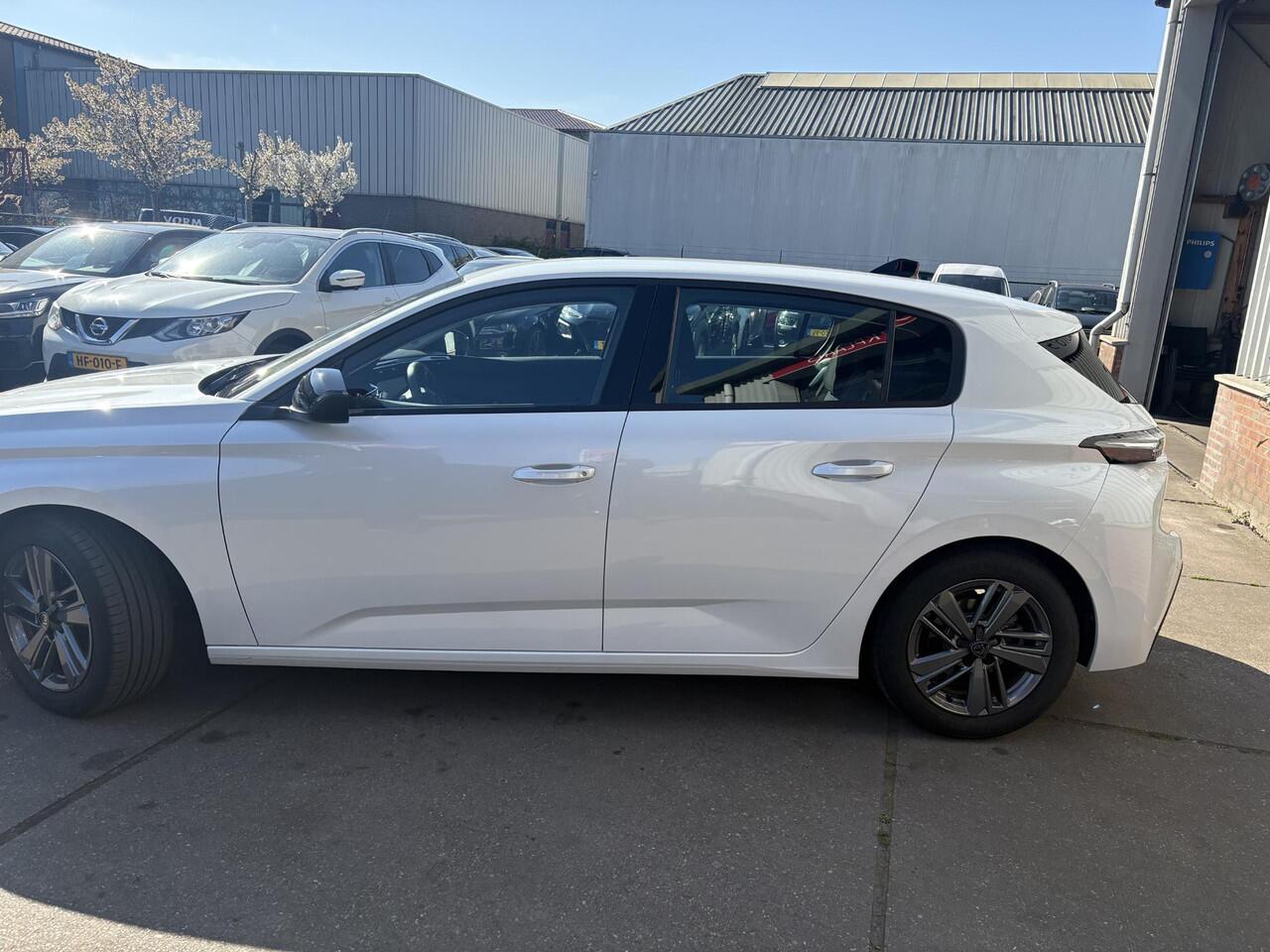 Peugeot 308 1.2 PureTech Active Pack Business