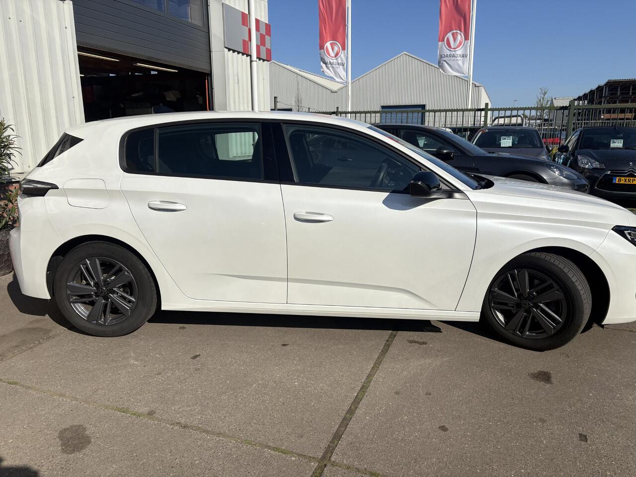 Peugeot 308 1.2 PureTech Active Pack Business