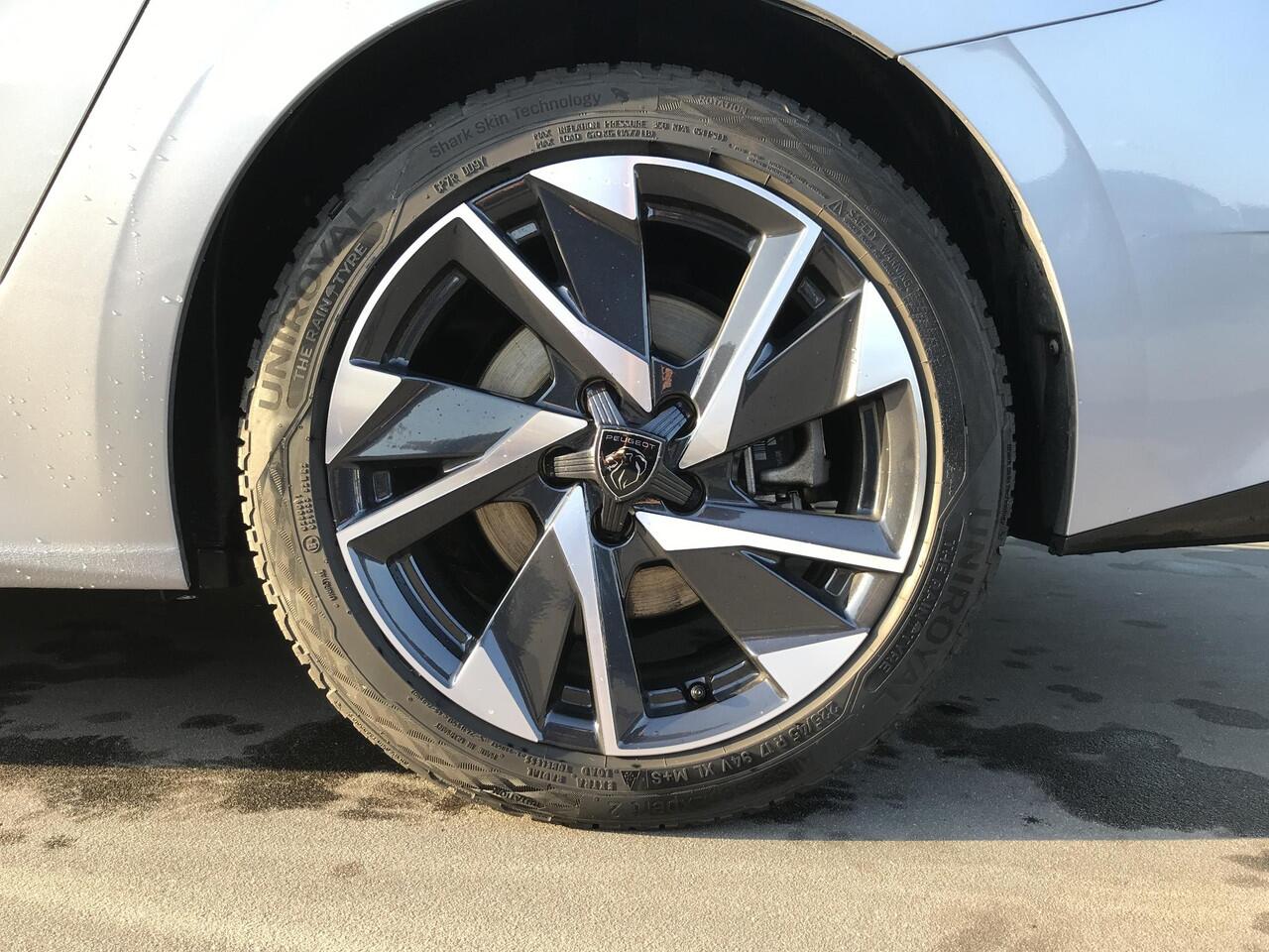 Peugeot 308 SW 1.6 HYbrid 180 Allure Pack Business