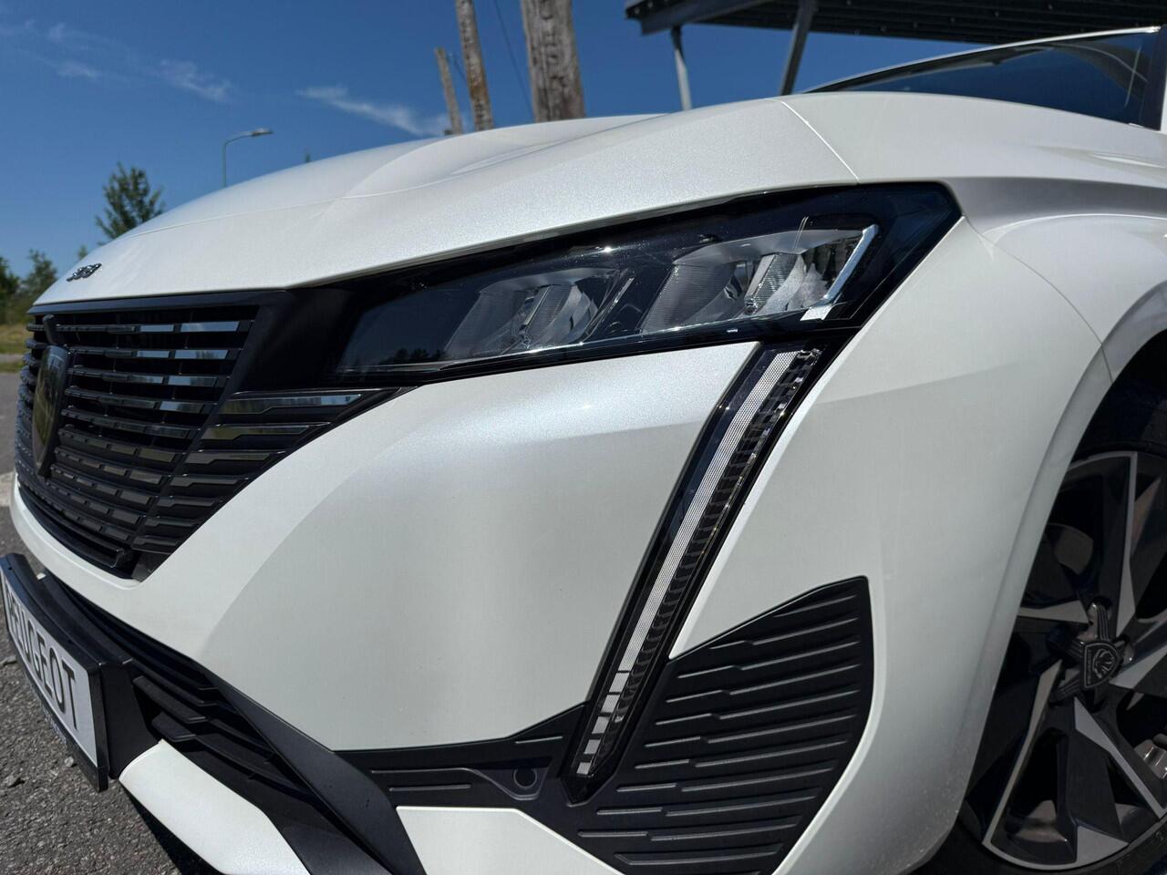 Peugeot 308 1.2 PureTech Allure Pack Business *Trekhaak*