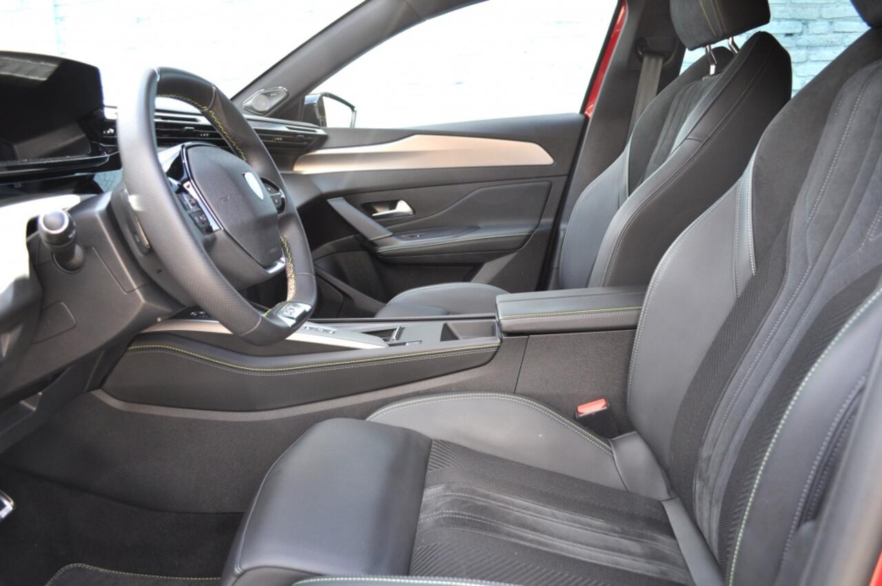 Peugeot 308 1.2 GT Pack Bns Aut. Focal massage elektr stoel