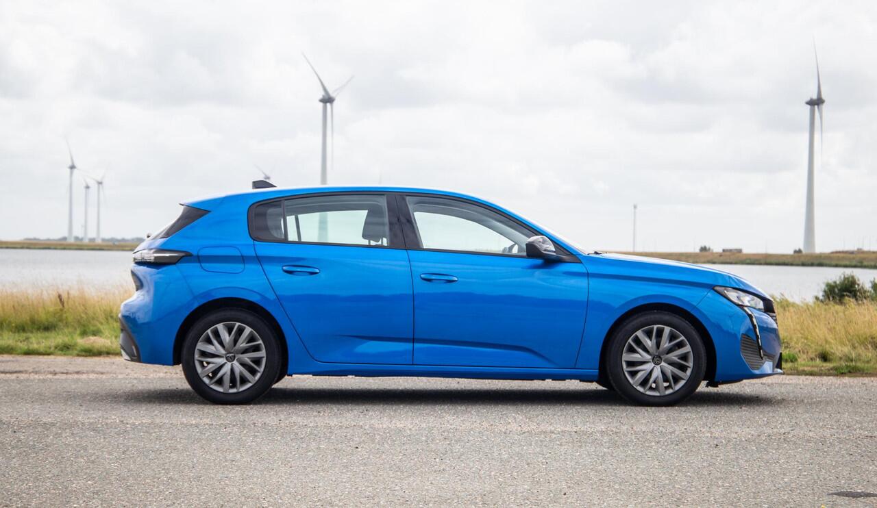 Peugeot 308 1.2 PureTech Active Pack Business CARPLAY / AIRCO / CRUISE CONTROLE / NEDERLANDSE AUTO