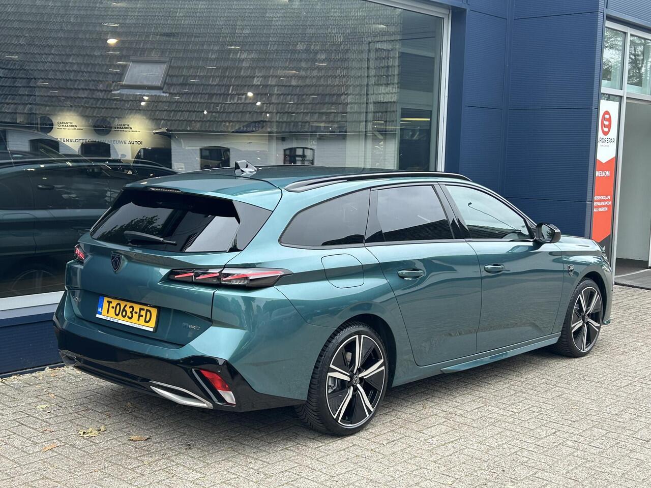 Peugeot 308 SW 1.6 HYbrid 180 GT Pack Business | All Season Banden | 3D Cockpit | Stuurverwarming | Sfeerverlichting | Electrische achterklep | Navigatie | Full LED | Lichtmetaal