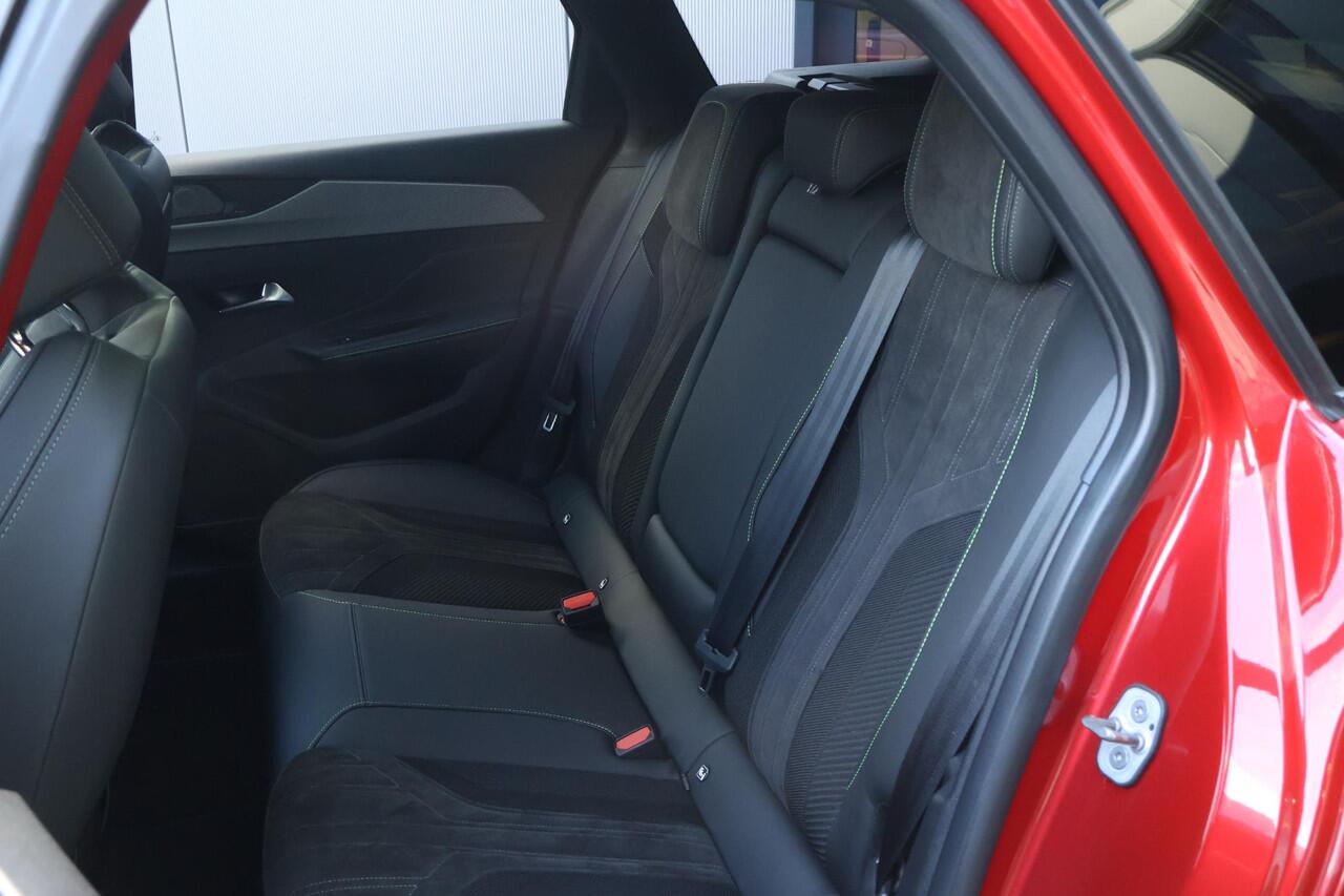 Peugeot 308 SW 1.6 HYbrid 180 GT Pack Business / Pano / Camera / Carplay