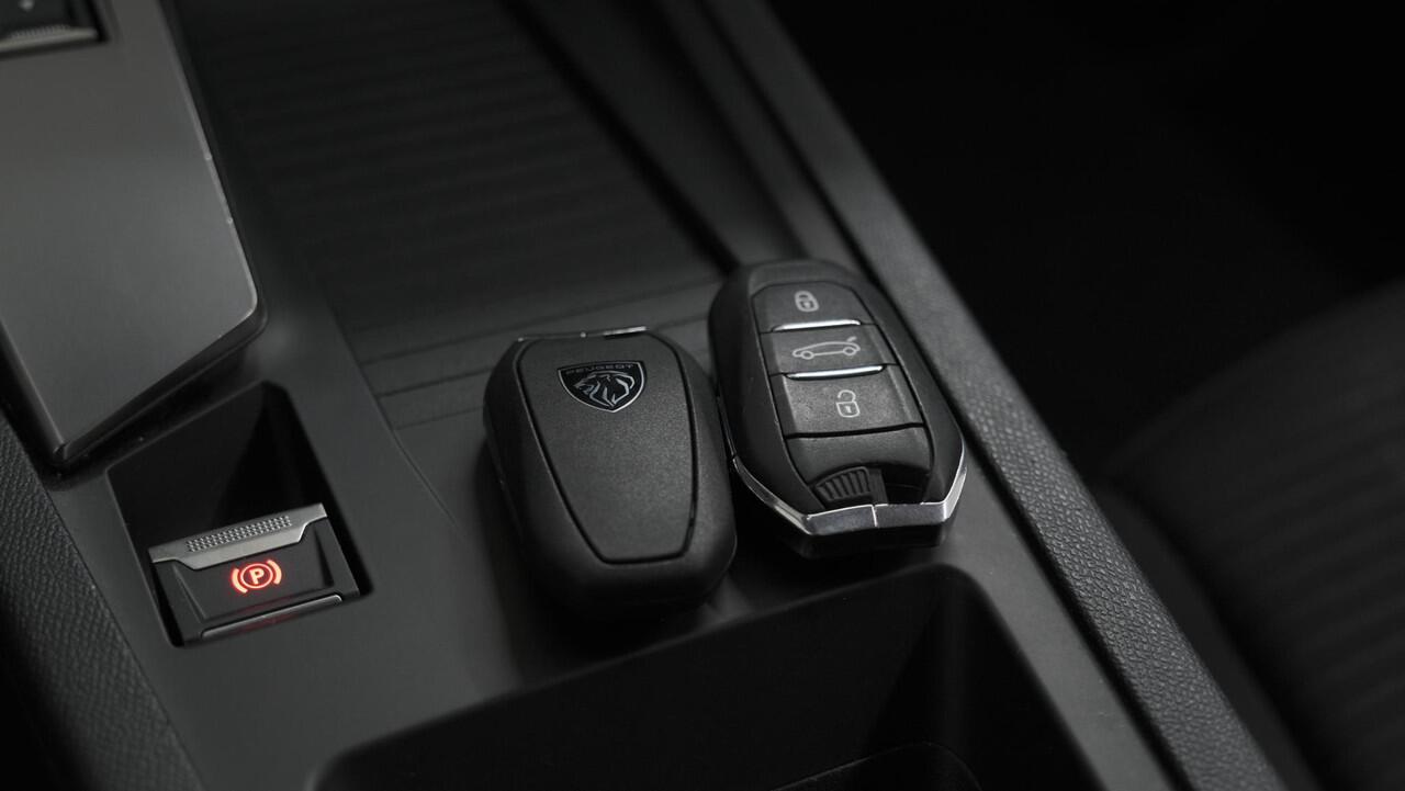 Peugeot 308 SW PureTech 130 EAT8 Active Pack | Automaat | Apple Carplay | Parkeersensoren | Navigatie