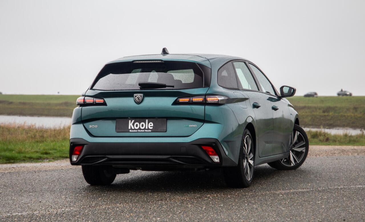 Peugeot 308 SW 1.6 HYbrid 180 Allure Pack Business AIRCO / CRUISE CONTROLE / CARPLAY / PLUG IN HYBRID / STOELVERWARMING