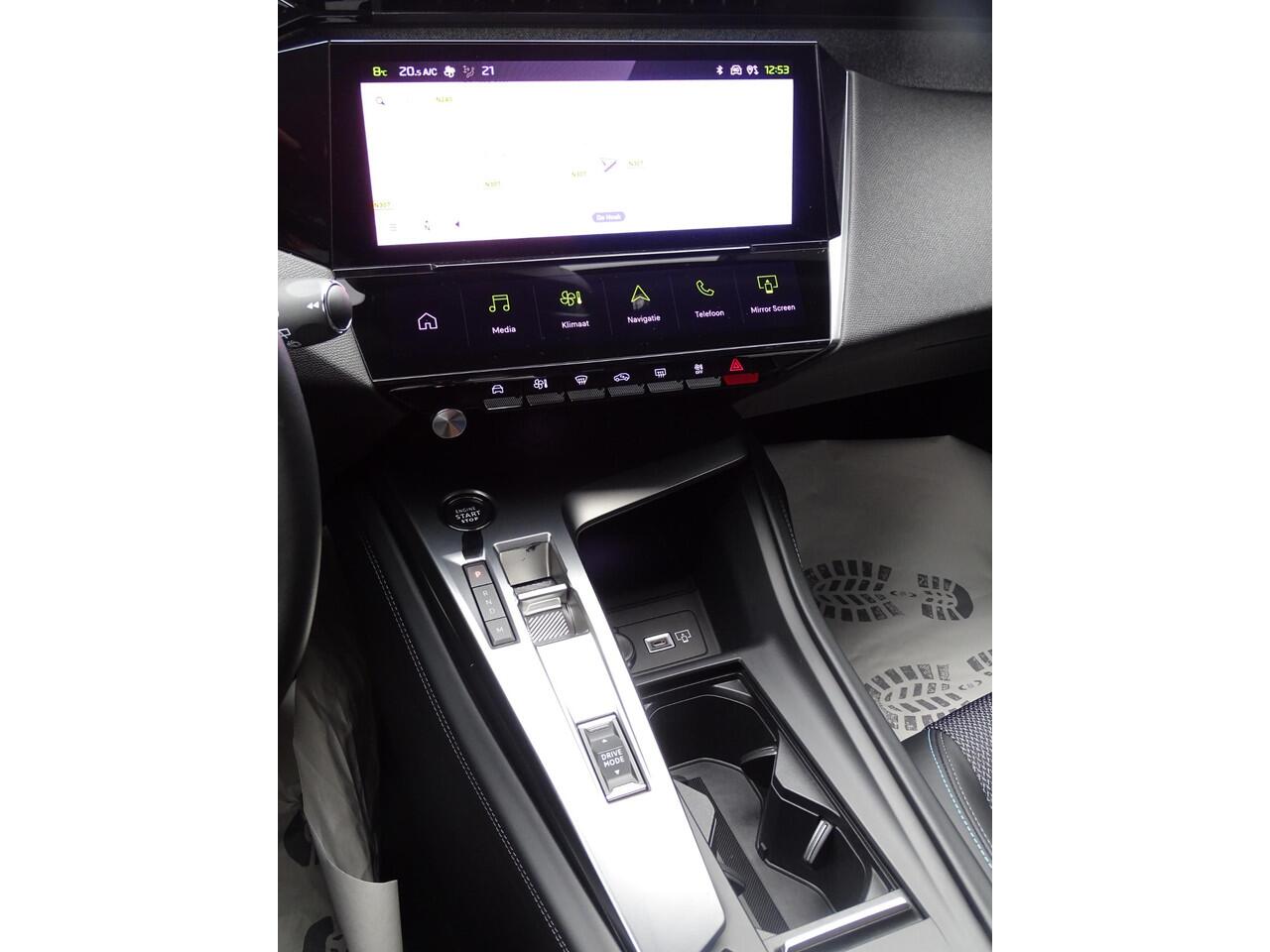 Peugeot 308 1.2 PureTech Allure Pack Business AUTOMAAT| NAVIGATIE| MULTIMEDIA| DODE HOEK DETECTIE| AIRCO/ECC| CRUISECONTROL| PARKEERSENSOREN | ACHTERUIT RIJ CAMERA |