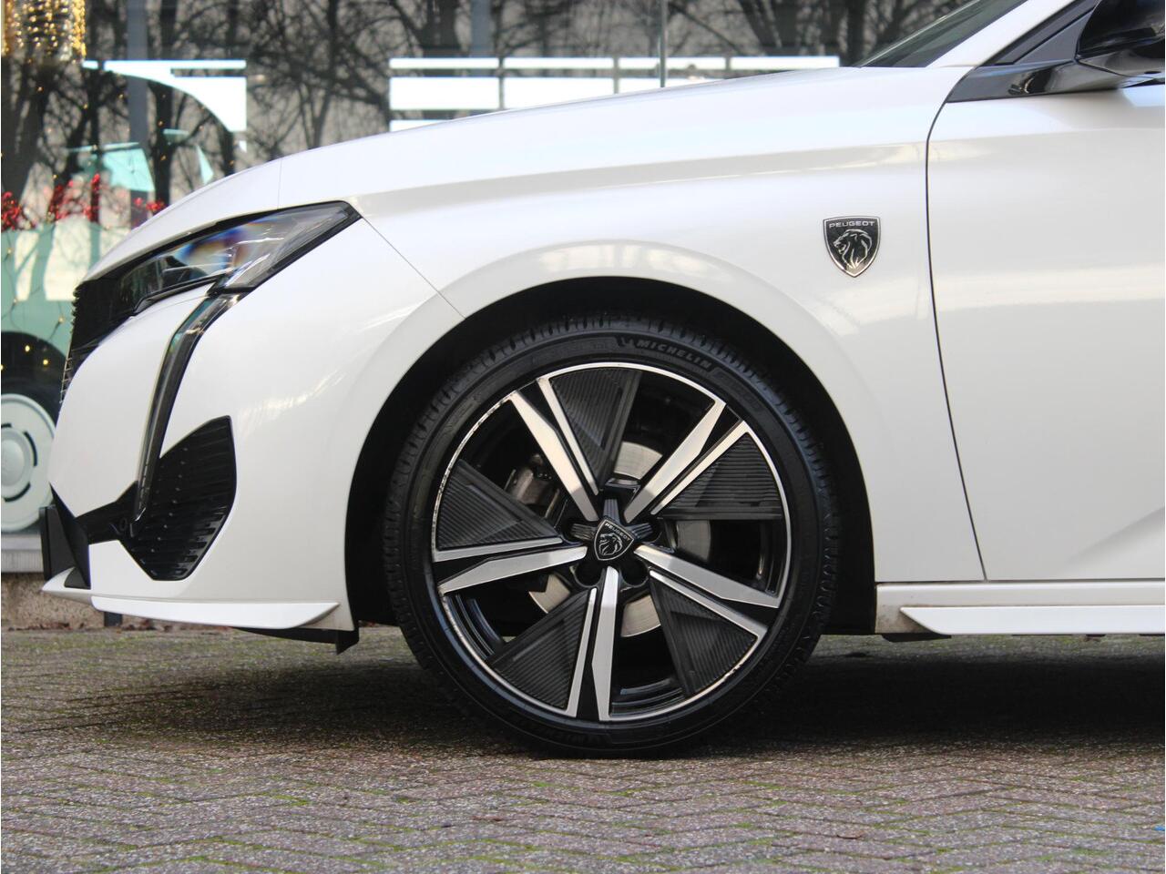 Peugeot 308 1.2 PT GT | Automaat | 360° Camera / Navi / Trekhaak / Climate