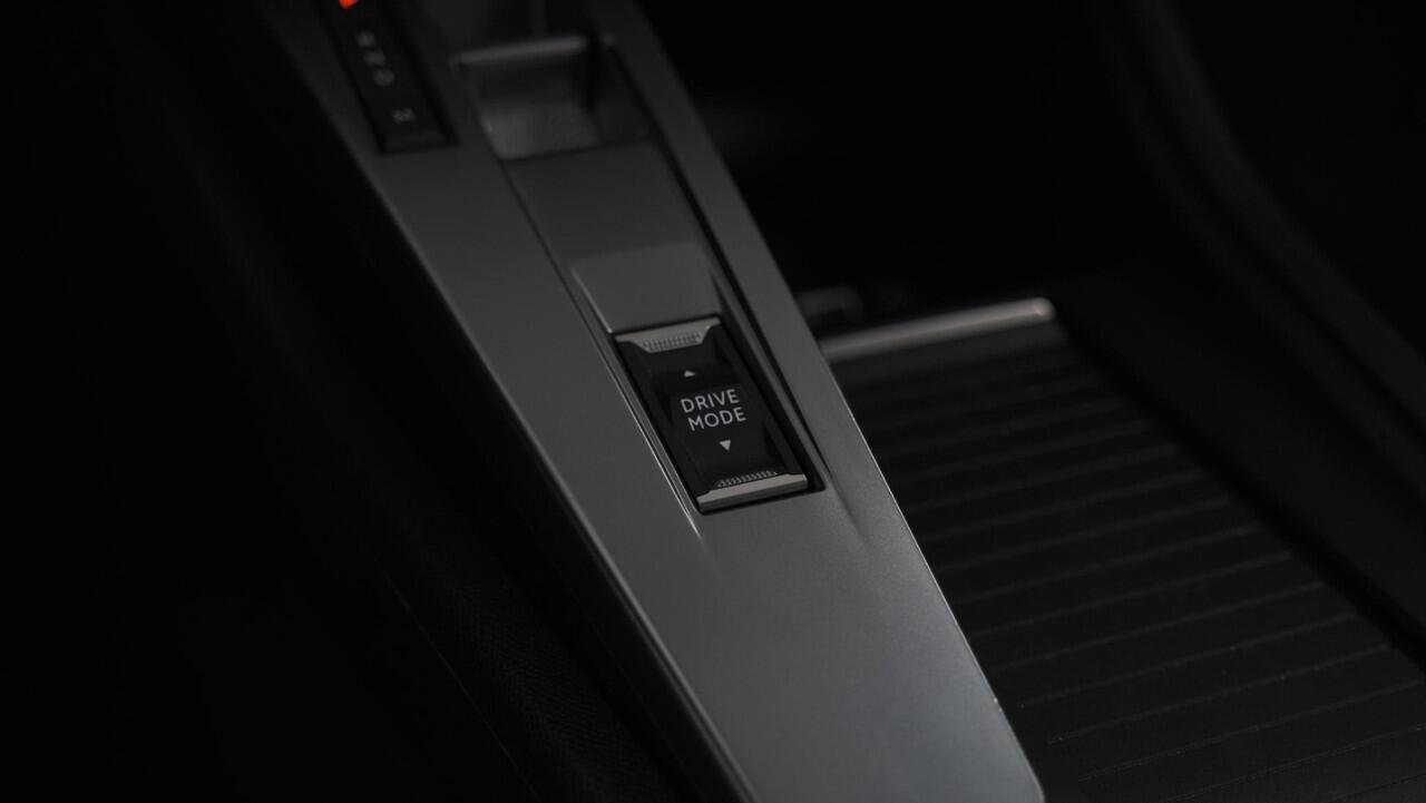 Peugeot 308 SW PureTech 130 EAT8 Active Pack | Automaat | Apple Carplay | Parkeersensoren | Navigatie