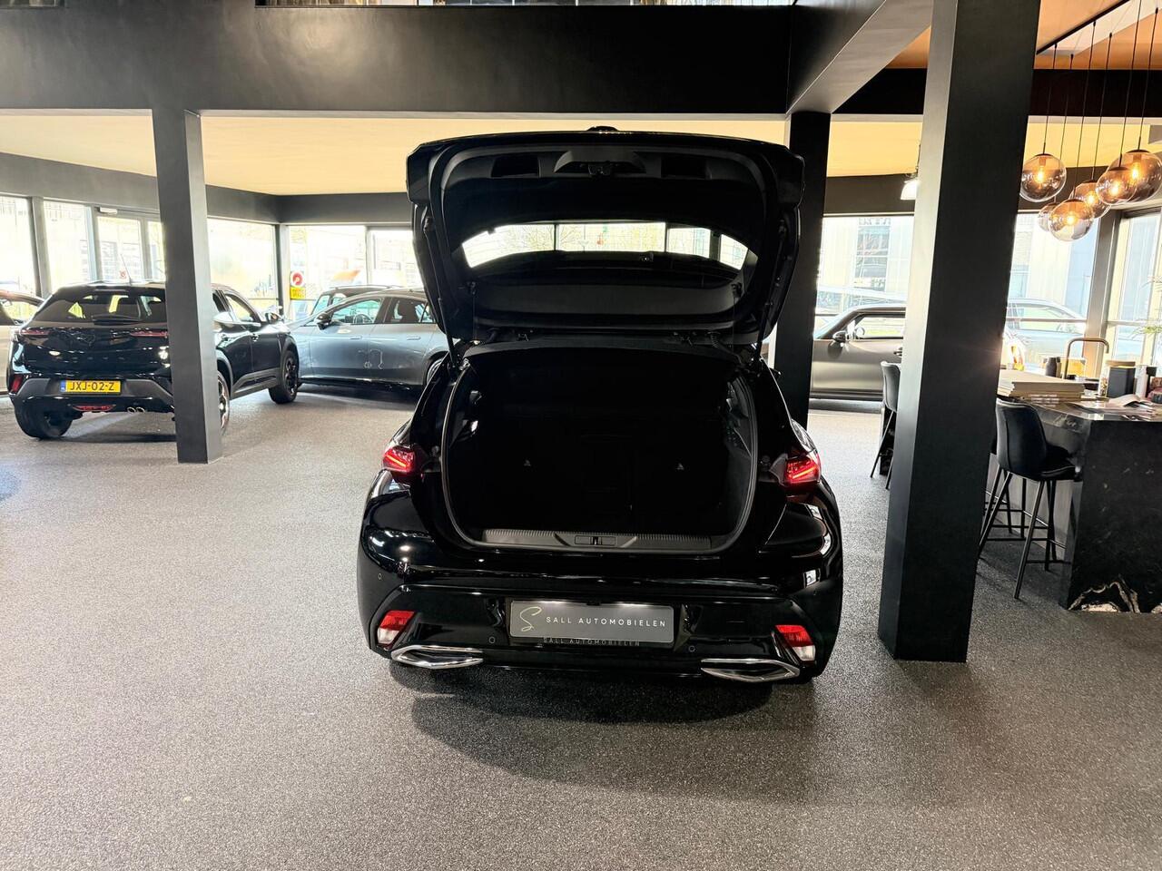 Peugeot 308 1.2 PureTech GT Pack Business Pano|360|Navi|Massage