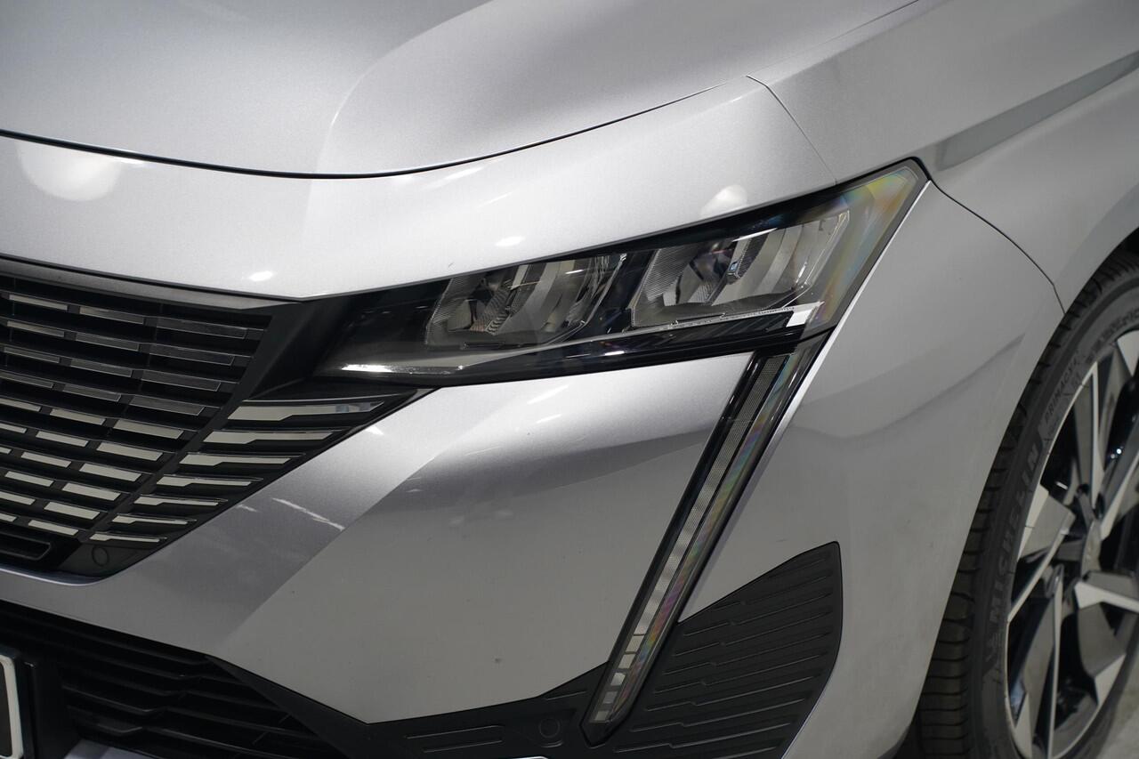 Peugeot 308 1.5 BlueHDi 130 pk Allure Aut. Stoel-/voorruitverwarming Apple Carplay Memory Adaptive cruise Navi