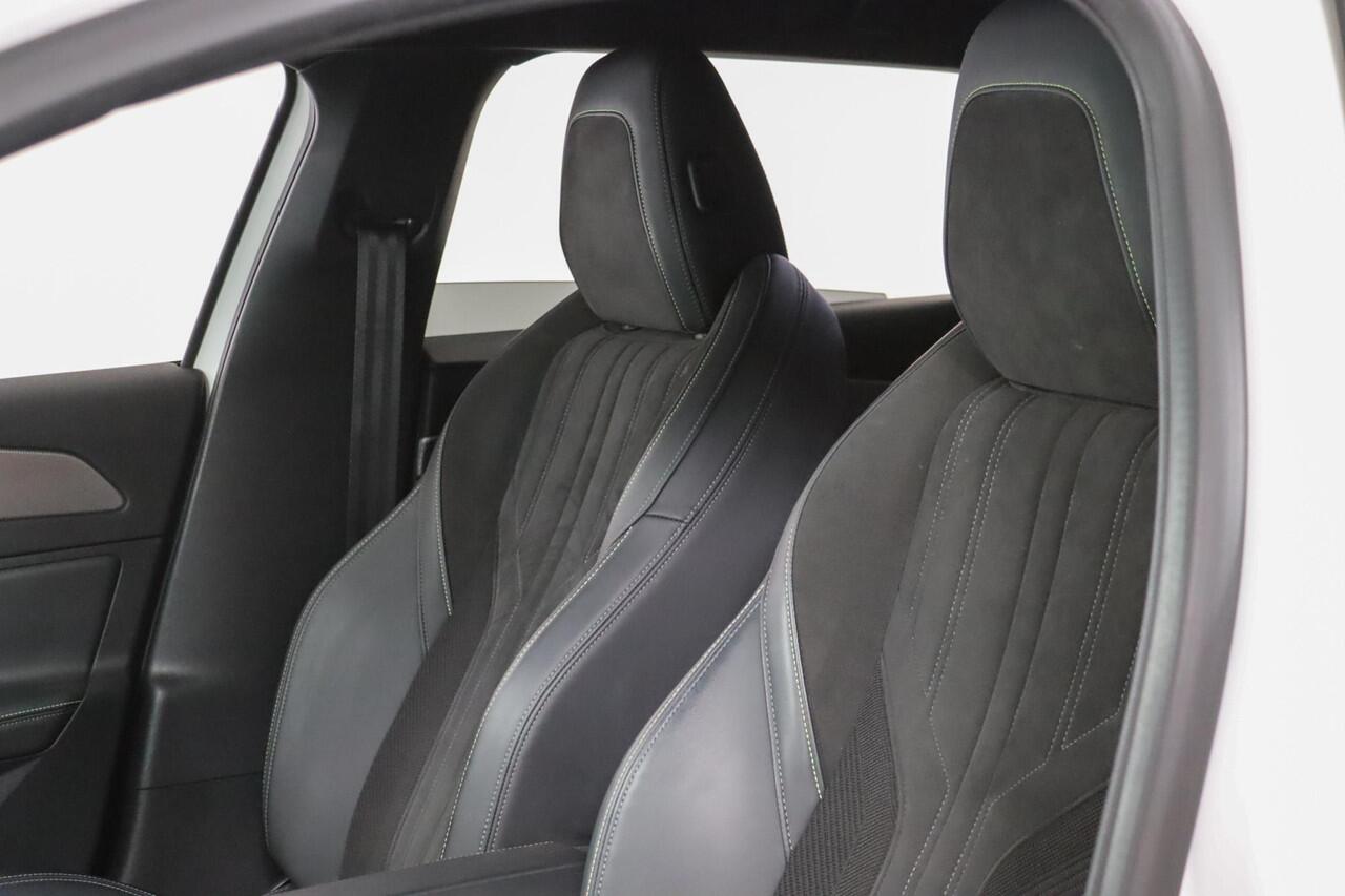 Peugeot 308 1.6 Plug-in Hybrid 180 GT-Line 360camera, DAB, Alcantara, Apple Carplay/Android Auto,