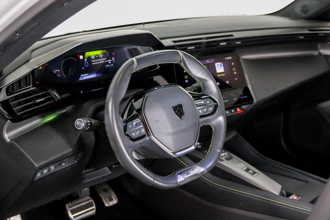 Peugeot 308 1.6 Plug-in Hybrid 180 GT-Line 360camera, DAB, Alcantara, Apple Carplay/Android Auto,