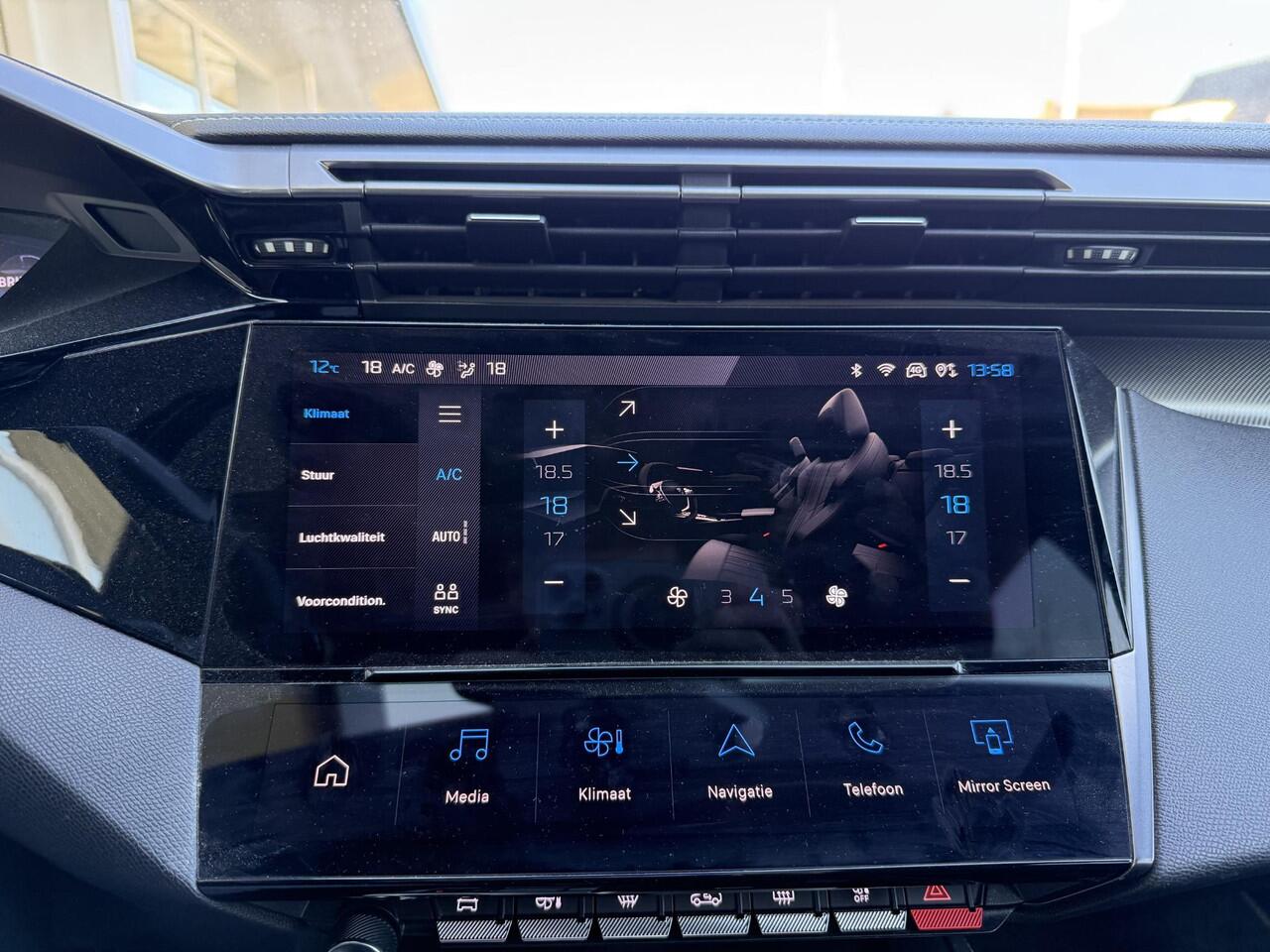 Peugeot 308 SW 1.6 Plug-in Hybrid 180 GT | Automaat | 360 camera| Apple carplay | Adaptive cruise controle | Dodehoekdetectie | Navigatie systeem full map | Stuurverwarming