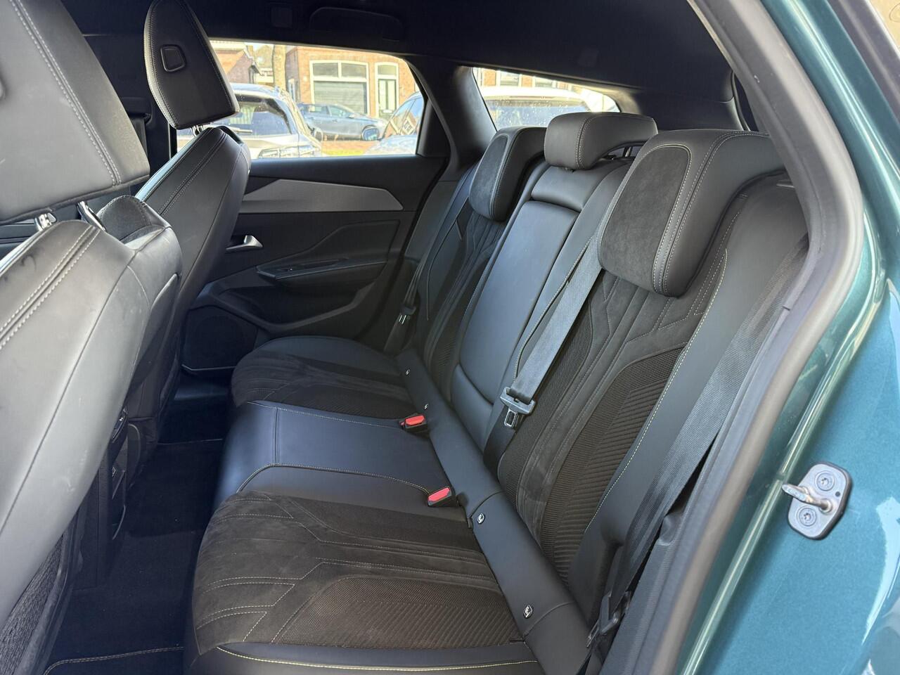 Peugeot 308 SW 1.6 Plug-in Hybrid 180 GT | Automaat | 360 camera| Apple carplay | Adaptive cruise controle | Dodehoekdetectie | Navigatie systeem full map | Stuurverwarming