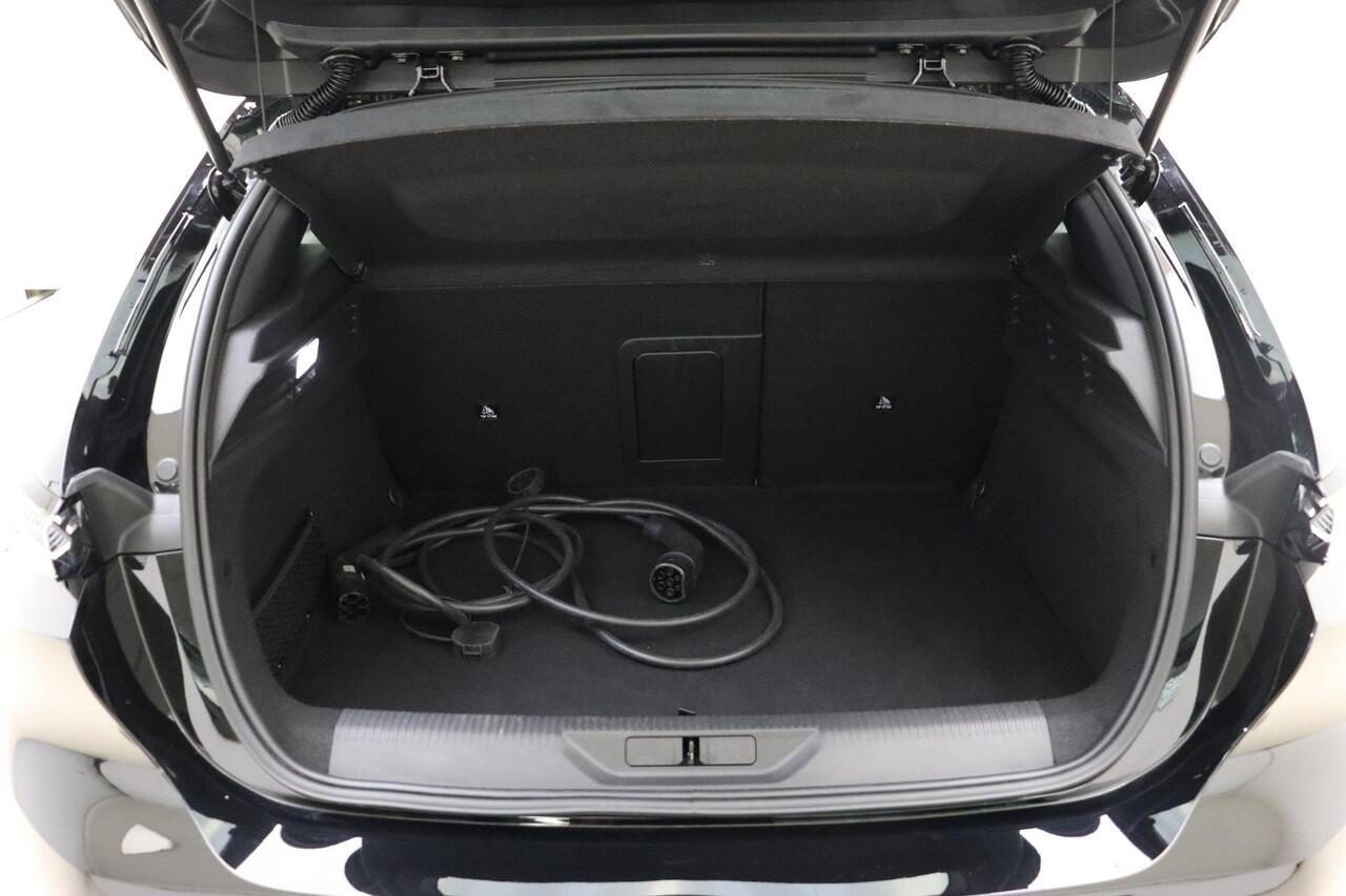 Peugeot 308 1.6 Plug-in Hybrid 180 GT | Apple Carplay/Android Auto | Achteruitrijcamera | Dodehoekdetectie | Electronic Climate Control | Navigatie Systeem Full Map |