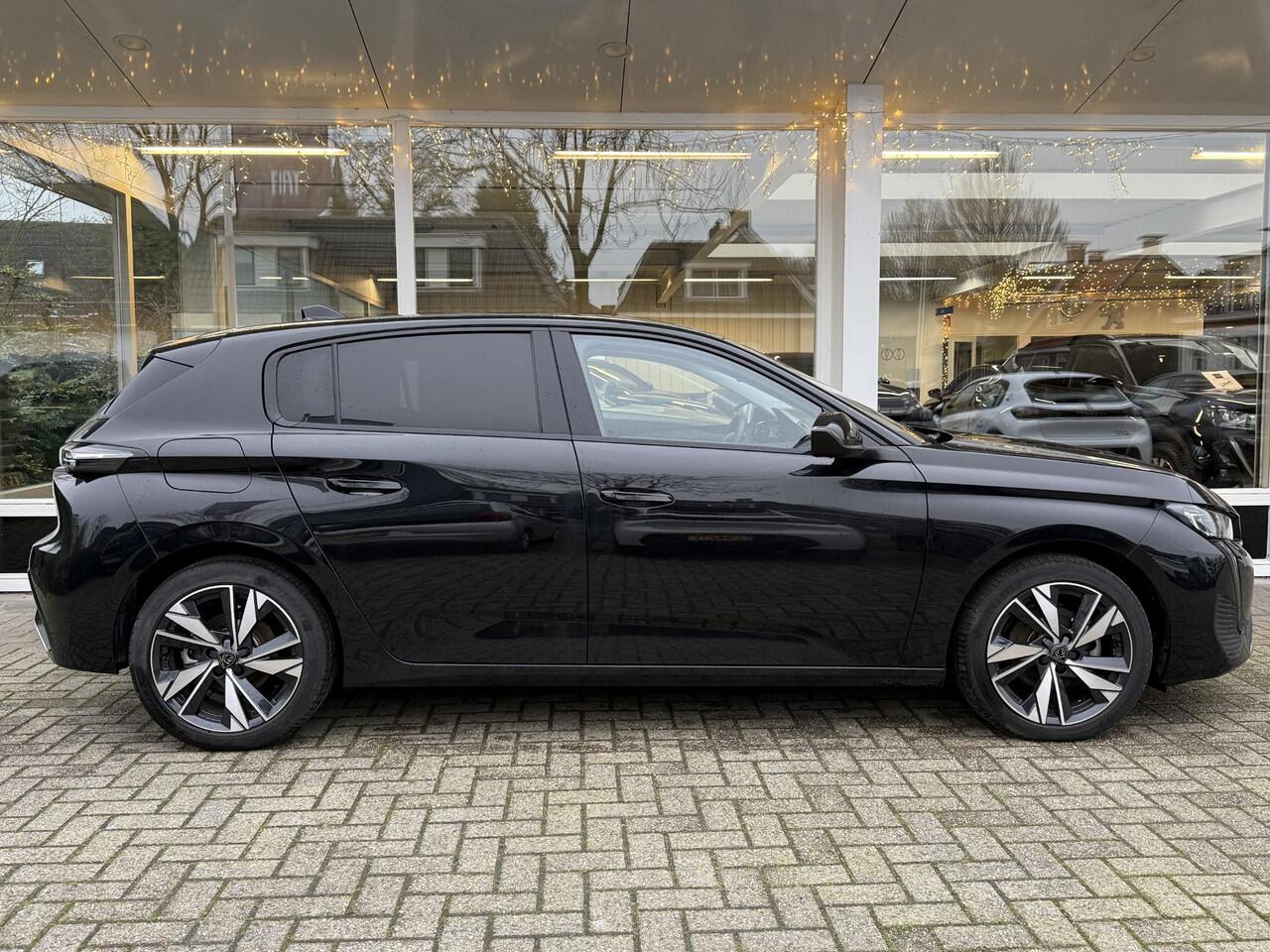 Peugeot 308 1.2T 130pk Allure | Achteruitrijcamera | Apple carplay | Electronic climate control | Navigatiesysteem |