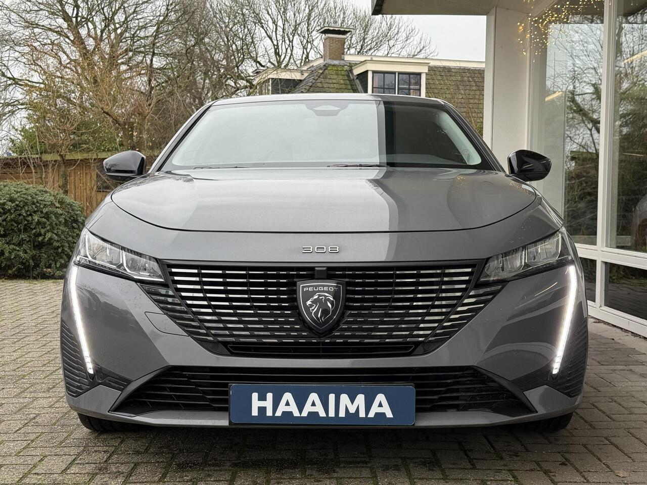 Peugeot 308 1.2T 130pk Allure | Achteruitrijcamera | Apple carplay | Navigatiesysteem | Parkeersensoren voor en achter | Electronic climate control