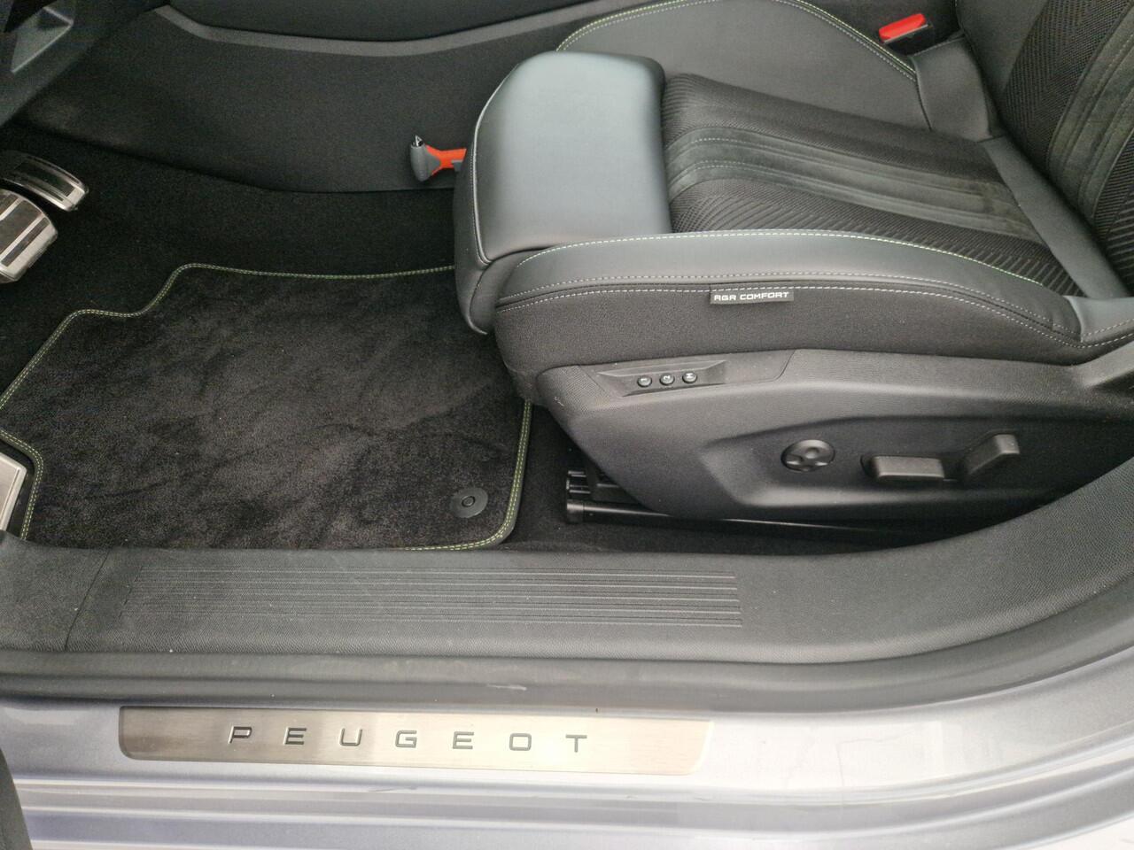 Peugeot 308 SW 1.2 Turbo 130pk automaat GT Pack Business Navigatie | Elektrisch verstelbare bestuurdersstoel | Stoelverwarming | Stuurwielverwarming