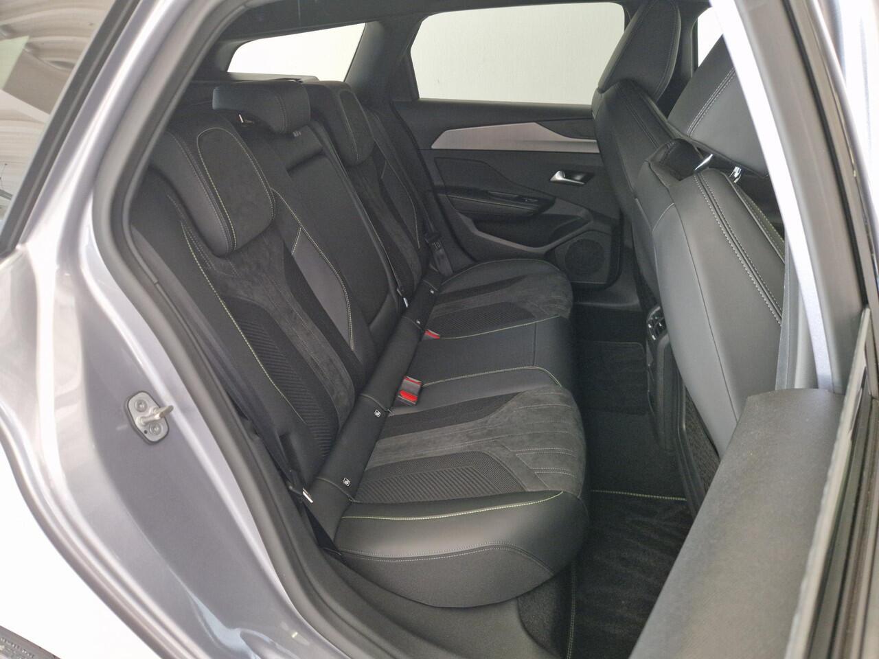 Peugeot 308 SW 1.2 Turbo 130pk automaat GT Pack Business Navigatie | Elektrisch verstelbare bestuurdersstoel | Stoelverwarming | Stuurwielverwarming