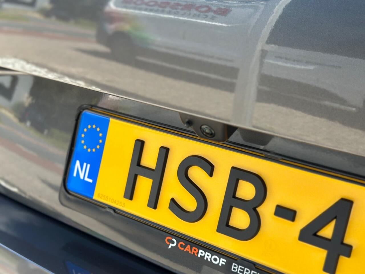 Peugeot 308 1.2 SW PureTech Allure '' Allseason banden - Camera - Infotainmentsystem ''