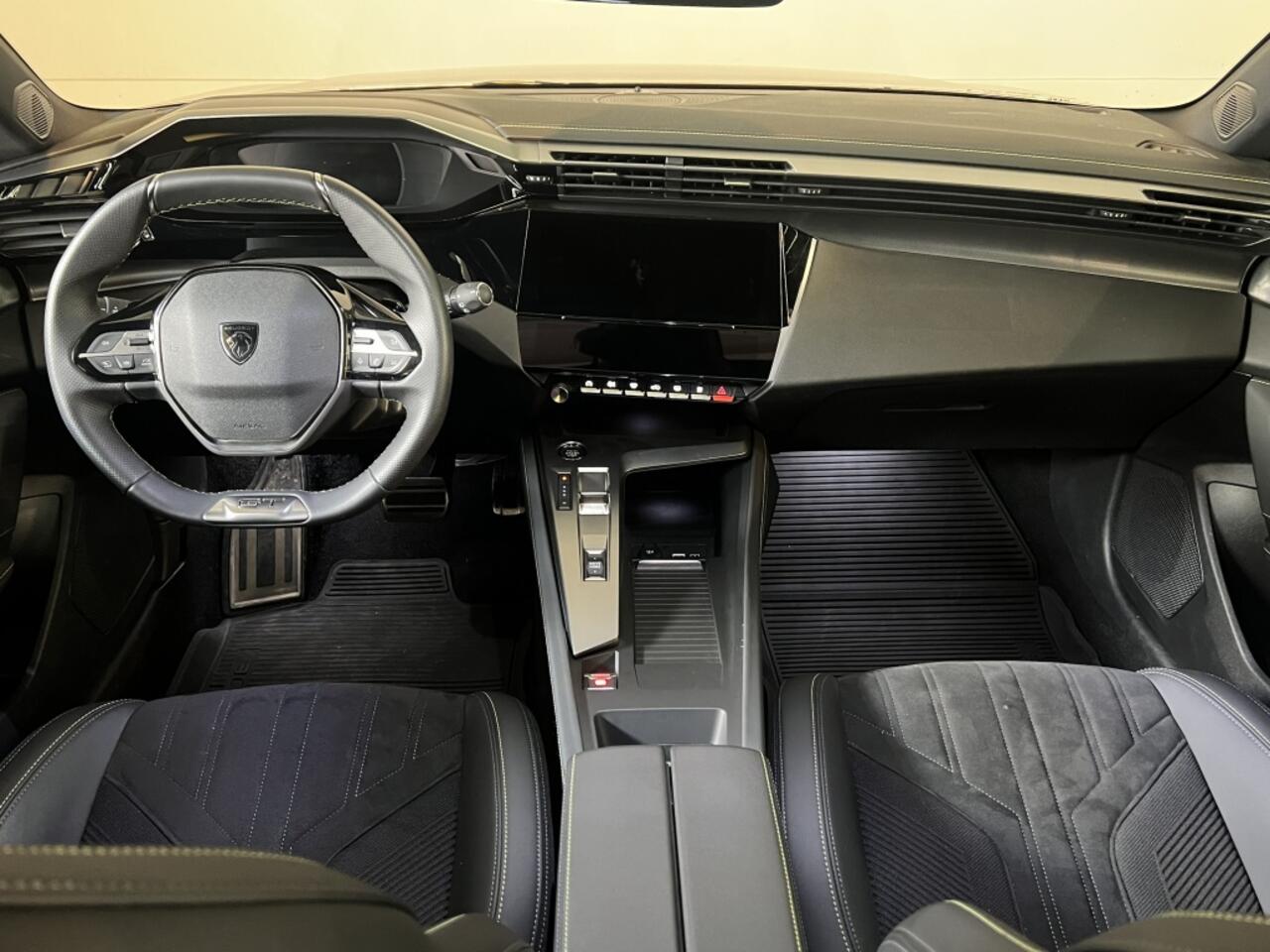 Peugeot 308 1.2 131pk GT * 12 mnd BOVAG garantie * RIJKLAARPRIJS !