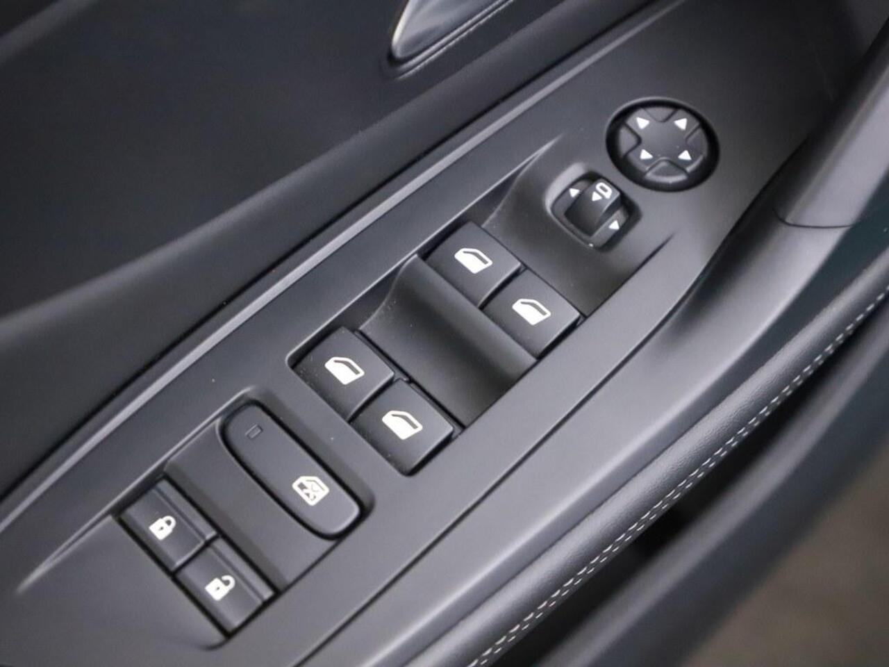 Peugeot 308 SW 1.2T 130PK Allure Pack Business Ecc/Camera/Navigatie/H.Leder