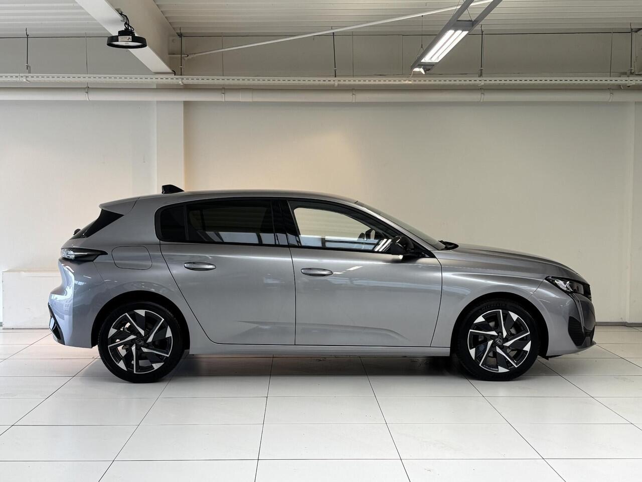 Peugeot 308 1.2 PureTech Allure Automaat | Afneembare trekhaak | Navigatie | 360 camera | Navigatie | Android auto / Apple carplay