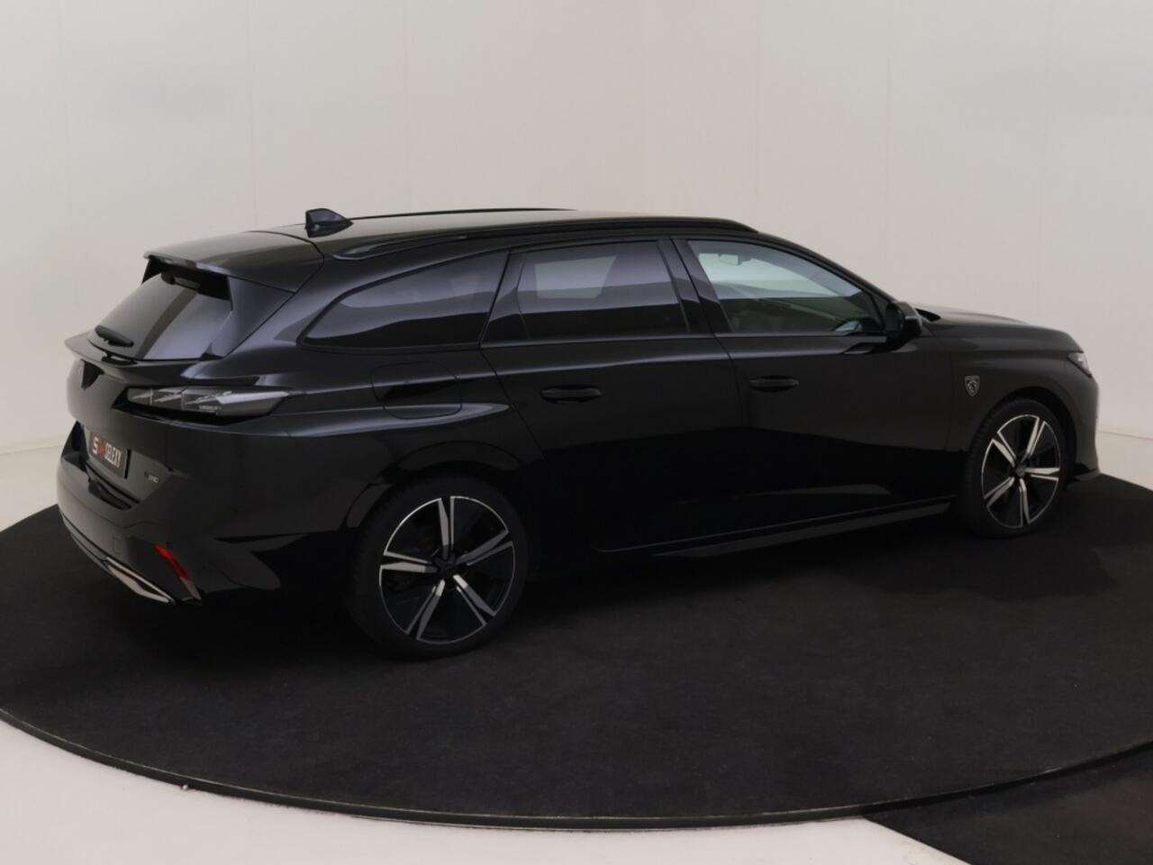 Peugeot 308 1.6 Plug-in Hybrid 225 GT | Leder | Stoelmassage | 360° Camera