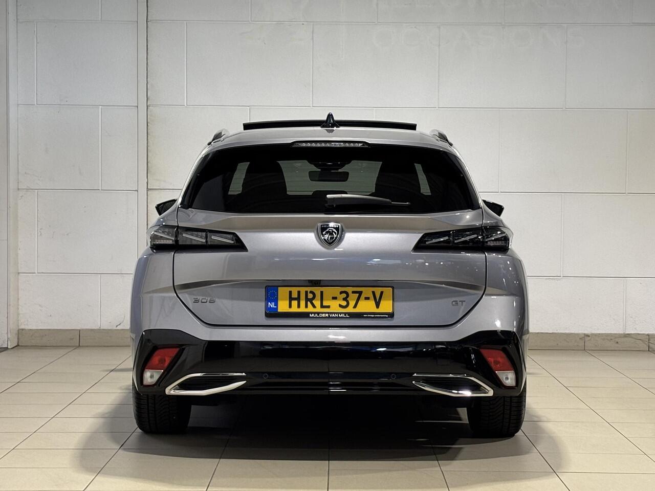 Peugeot 308 SW GT 1.2 Turbo 130pk EAT8 | SCHUIF/KANTELDAK | ALCANTARA/LEDER | SMART KEYLESS ENTRY | NAVI | CAMERA | ADAPTIVE CRUISE | DRAADLOZE TELEFOONLADER |