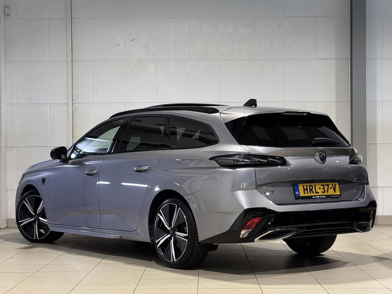 Peugeot 308 SW GT 1.2 Turbo 130pk EAT8 | SCHUIF/KANTELDAK | ALCANTARA/LEDER | SMART KEYLESS ENTRY | NAVI | CAMERA | ADAPTIVE CRUISE | DRAADLOZE TELEFOONLADER |