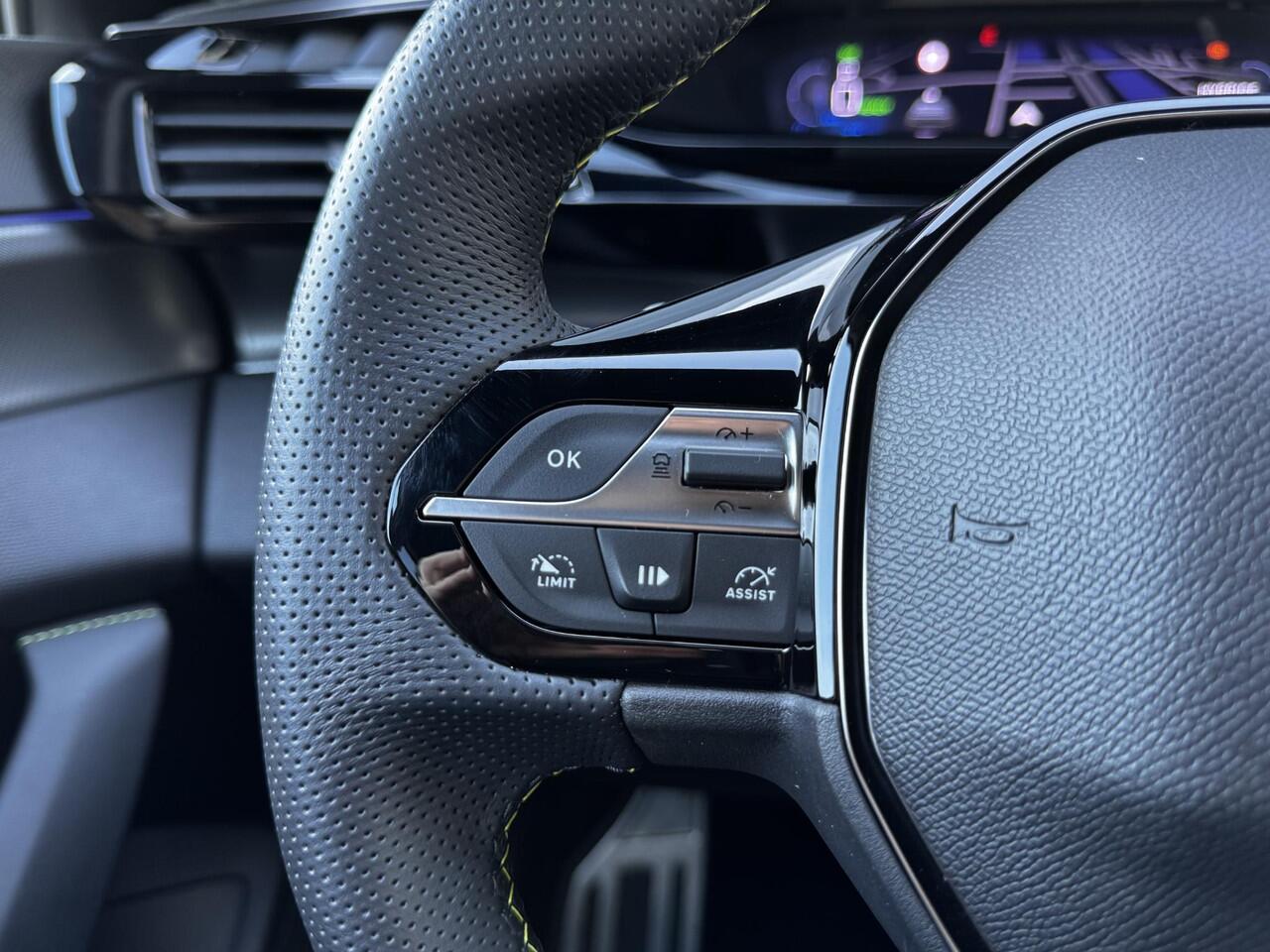 Peugeot 308 SW 1.6 Plug-in Hybrid 225 GT | Trekhaak | Aviloo 98%! |