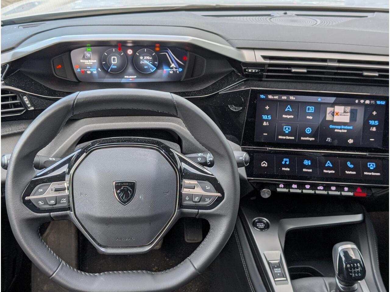 Peugeot 308 SW Allure Pack 1.2 Turbo 130pk | NAVI | 360° CAMERA | AGR-STOEL | STOELVERW. | DODEHOEKBEW. | LM-VELGEN | DRAADLOZE TELEFOONLADER | KEYLESS ENTRY