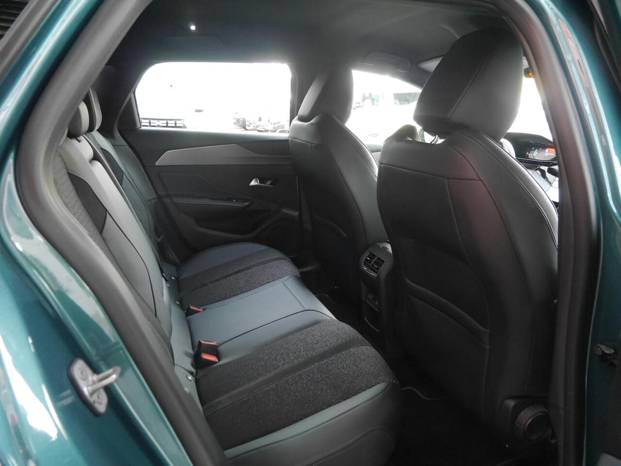 Peugeot 308 SW 1.2T 130pk Automaat GT | Full LED | Achteruitrijcamera | Navigatie | 18'' velgen | Adaptive cruise control | Apple carplay/ Android auto