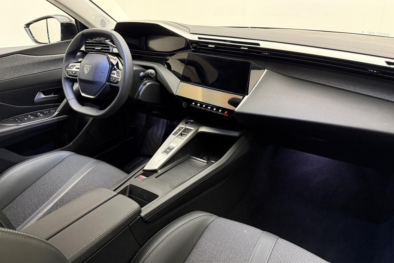 Peugeot 308 SW 1.2T 130pk Automaat Allure | Airco & Cruise Control | Navigatie | Achteruit Rijd Camera | AppleCarplay/Android Auto |