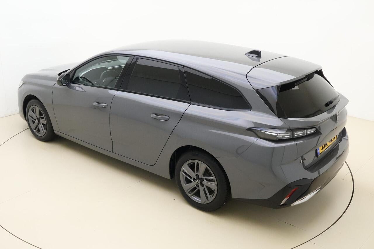 Peugeot 308 SW 1.2T 130pk Automaat Allure | Airco & Cruise Control | Navigatie | Achteruit Rijd Camera | AppleCarplay/Android Auto |