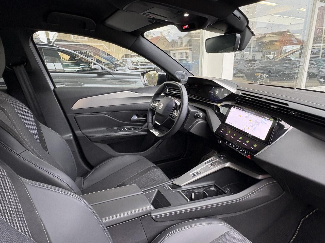 Peugeot 308 1.2T 130pk Automaat GT | Full LED | Keyless Entry | Adaptieve Cruise Control | Privacy Glass | Achteruitrijcamera | Navigatie