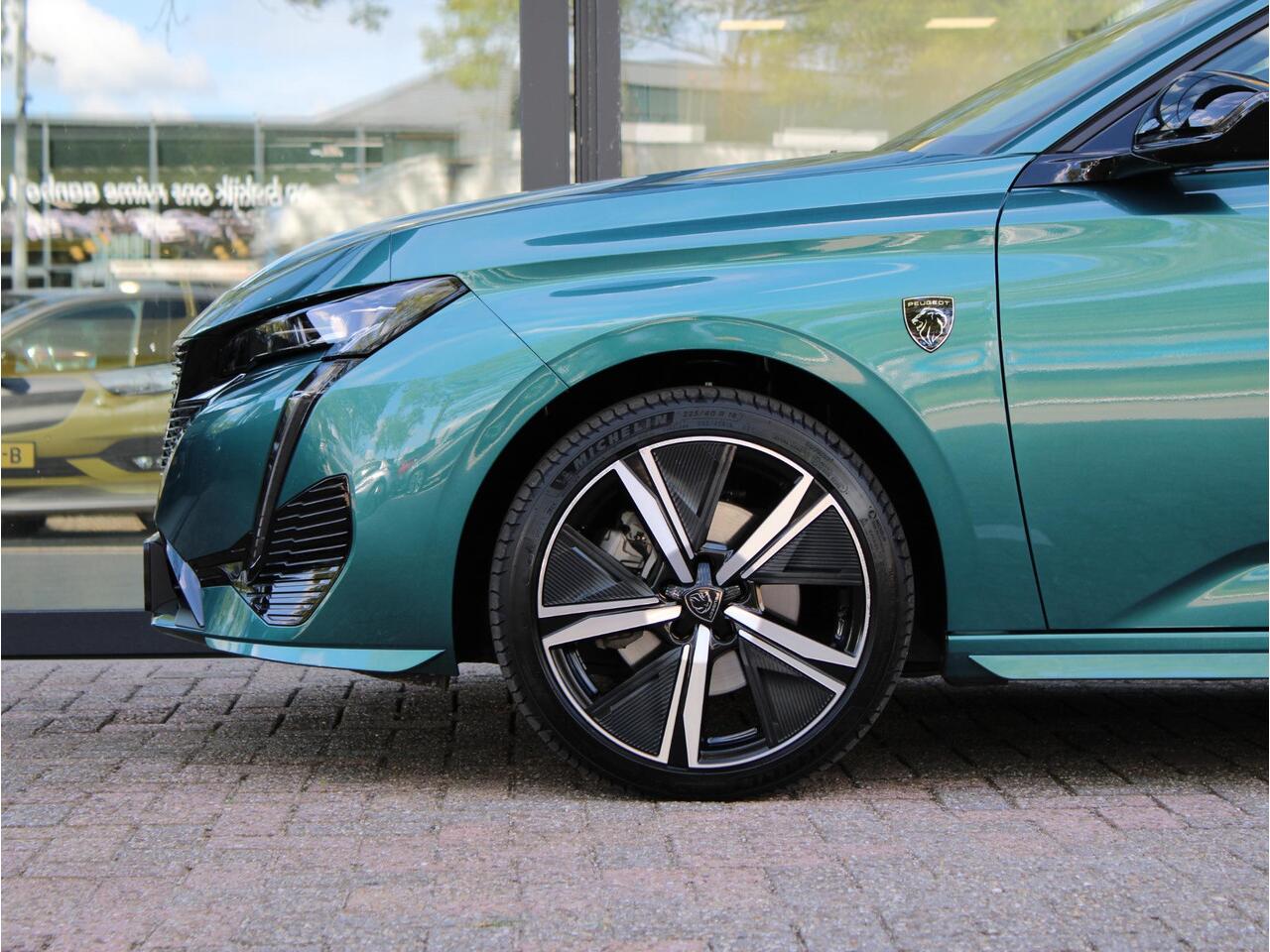 Peugeot 308 SW 1.2 Hybrid 136 e-DCS6 GT | Navi / Camera / Climate