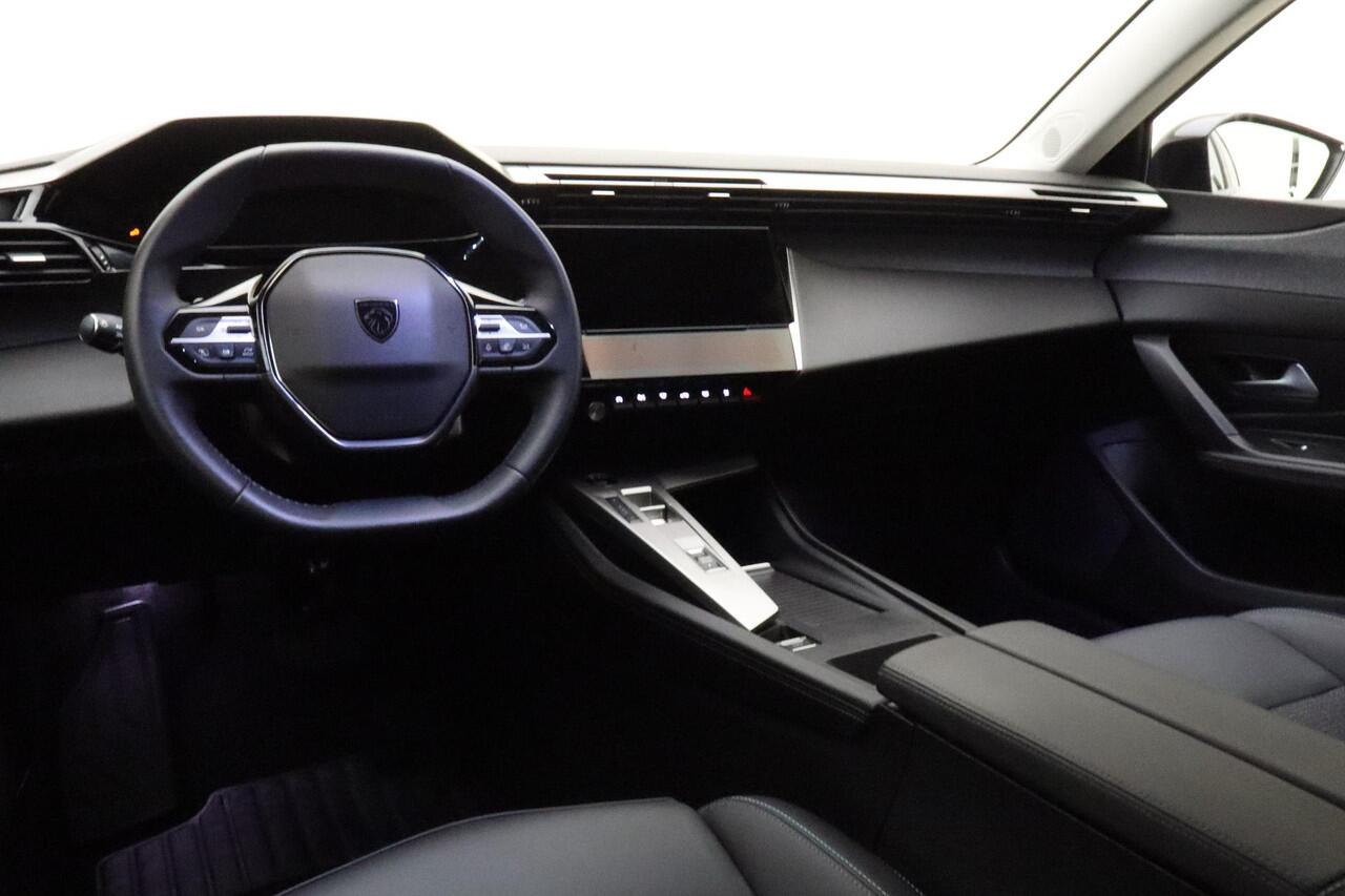 Peugeot 308 SW 1.2 PureTech 130pk Allure | Cruise Control Adaptief met Stop&Go | Rondom Zicht Camera | Verwarmde voorstoelen | Keyles Entry | Apple Carplay/Android Auto