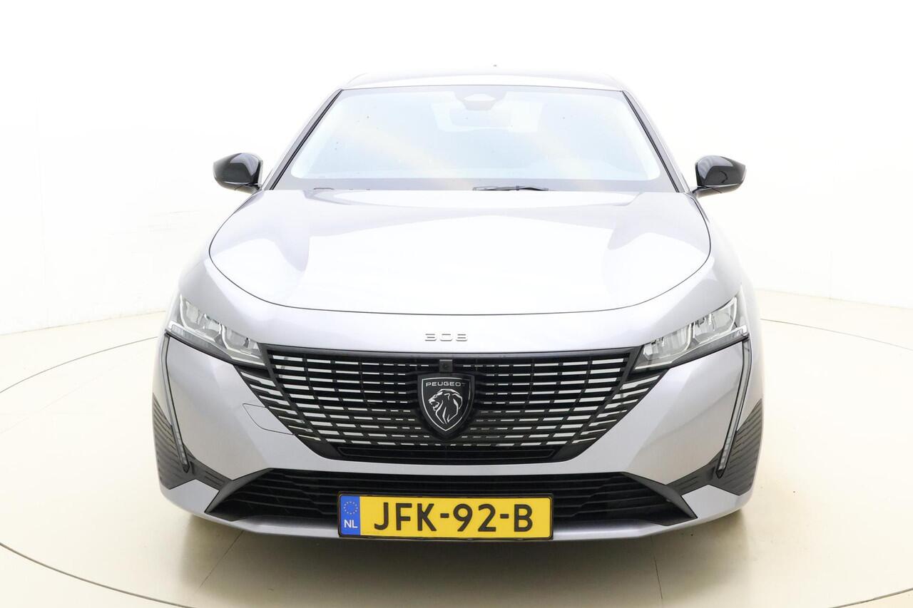 Peugeot 308 SW 1.2 PureTech Allure | Apple carplay/Android auto | Parkeercamera V + A | Electronic climate control | Draadloze telefoonlader | Stoelverwarming | Navigatie | Parkeersensoren V+A | Automaat