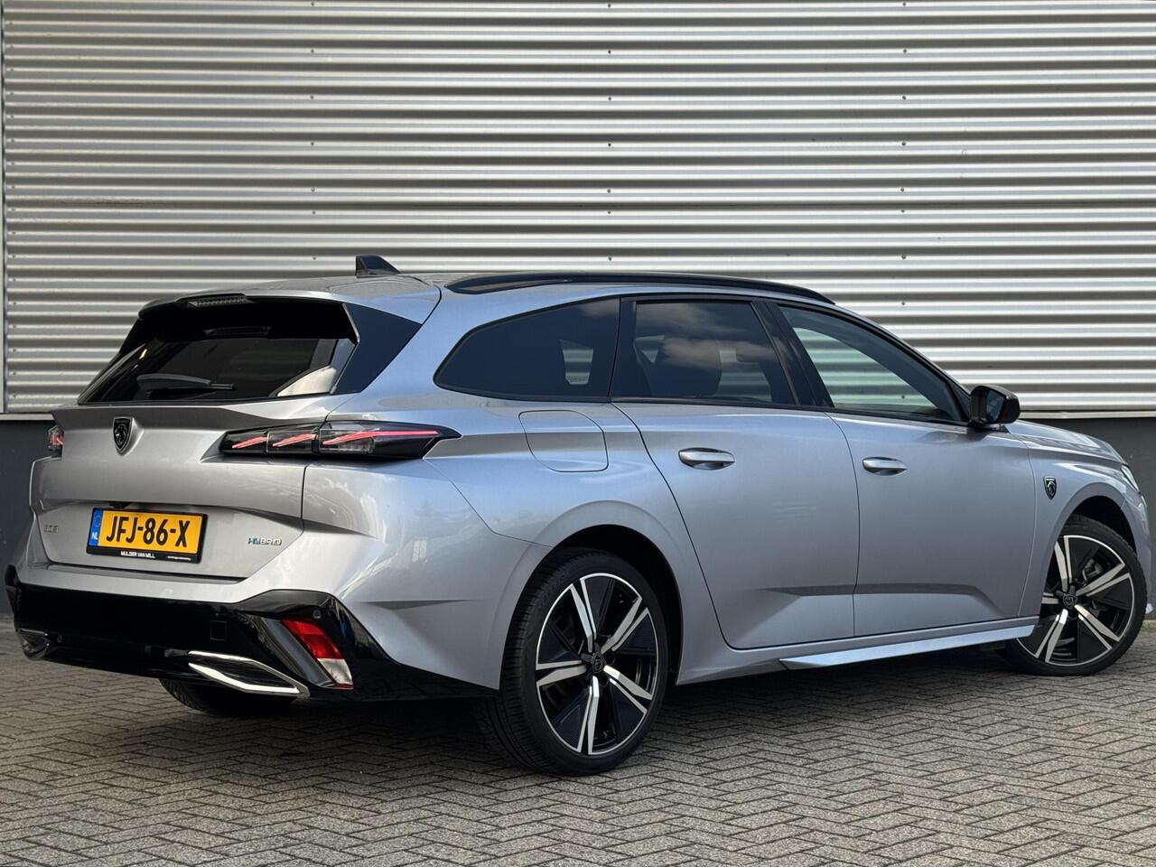 Peugeot 308 SW GT 1.6 HYbrid PHEV 225pk e-EAT8 | NAVI | STUUR+VOORRUITVERW. | FOCAL HIFI | ELEKTR. A.KLEP | 360° CAMERA | ALL-SEASONBANDEN | KEYLESS ENTRY |