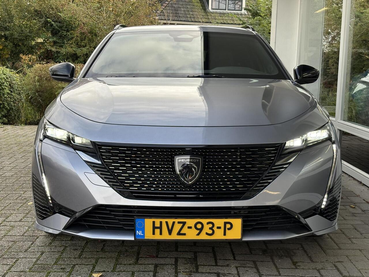 Peugeot 308 SW 1.6T 225pk Plug-in Hybrid GT | Alcantara | Keyless Entry | Full LED | 18'' velgen | Navi | Achteruitrijcamera | Adaptieve Cruise Control