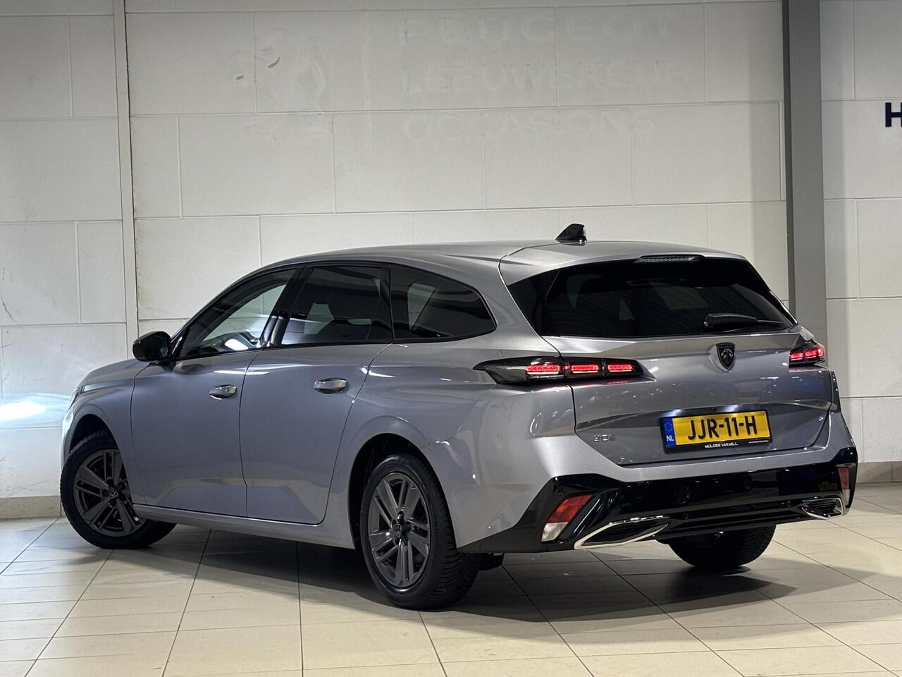 Peugeot 308 SW Allure Pack 1.2 Turbo 130pk EAT8 | AGR-STOEL | NAVI | KEYLESS ENTRY | 360° CAMERA | LEDER/STOF | STOEL+STUURVERW. | DODEHOEKBEW. | CLIMA